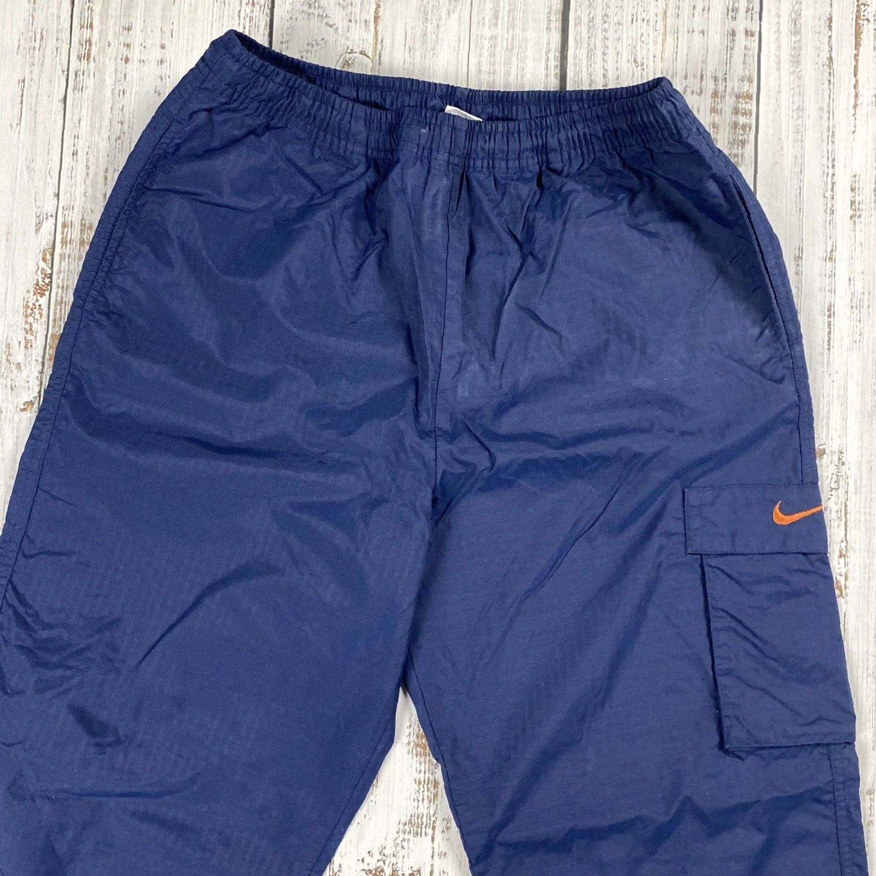 Nike VTG Nike Ripstop Navy Blue Cargo Jogger Pants Women M 30-34" Waist 30" Inseam 30" 90s Y2K Designer Pockets Zip Front Casual pants Size 32" / US 10 / IT 46 - 2 Thumbnail