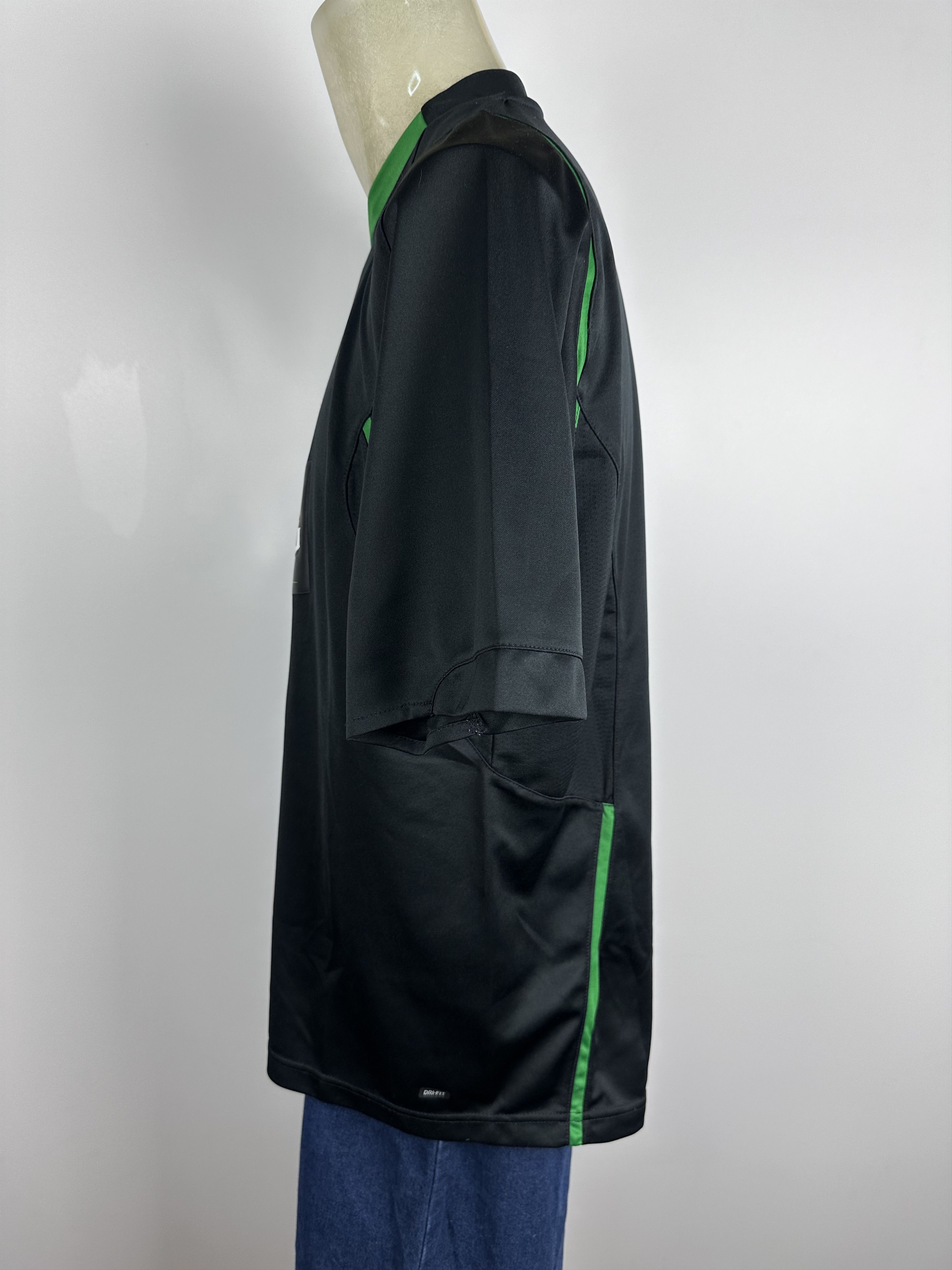 Nike Celtic 2005 2006 2007 Third Football Shirt Soccer Jersey Size US L / EU 52-54 / 3 - 6 Thumbnail