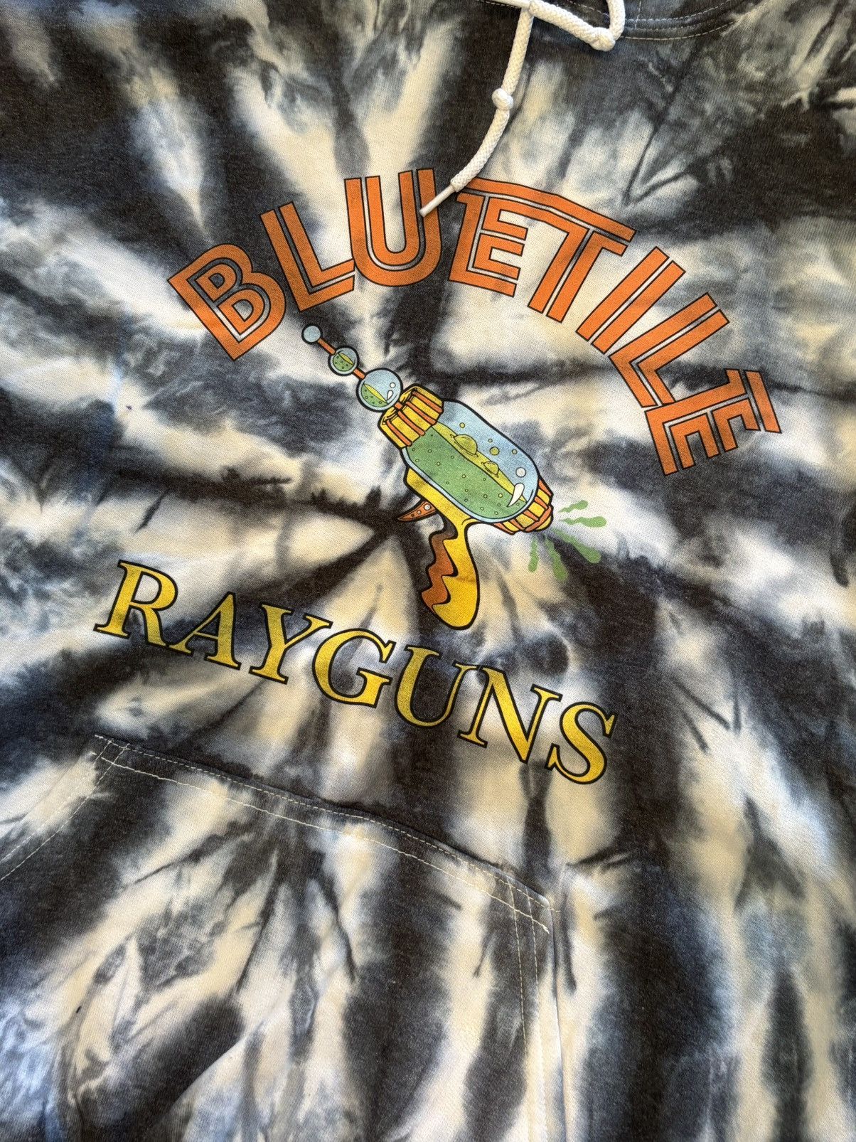 Gildan × Vintage Bluetile Skateshop Rayguns Tye Dye Hoodie Size US M / EU 48-50 / 2 - 4 Thumbnail