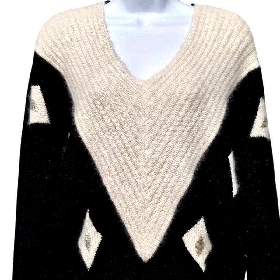 Vintage John Richard 80s Angora Beaded Diamond Sweater Black Ivory M Size M / US 6-8 / IT 42-44 - 4 Thumbnail