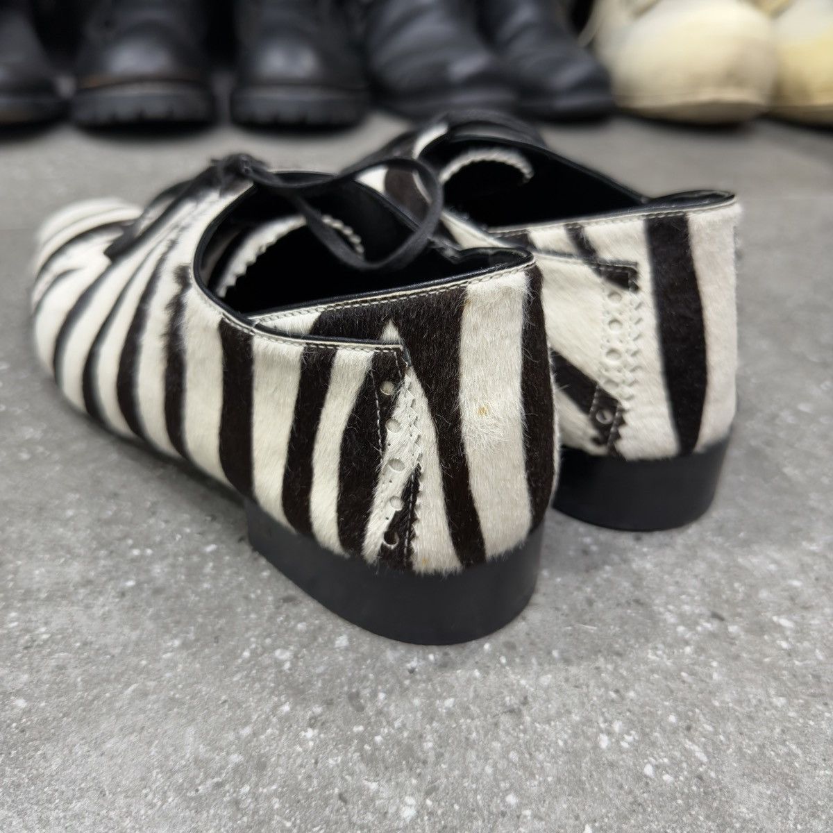 Balenciaga Balenciaga Nicolas Ghesquiere Pony Hair Leather Derby Size US 8.5 / EU 41-42 - 14 Thumbnail