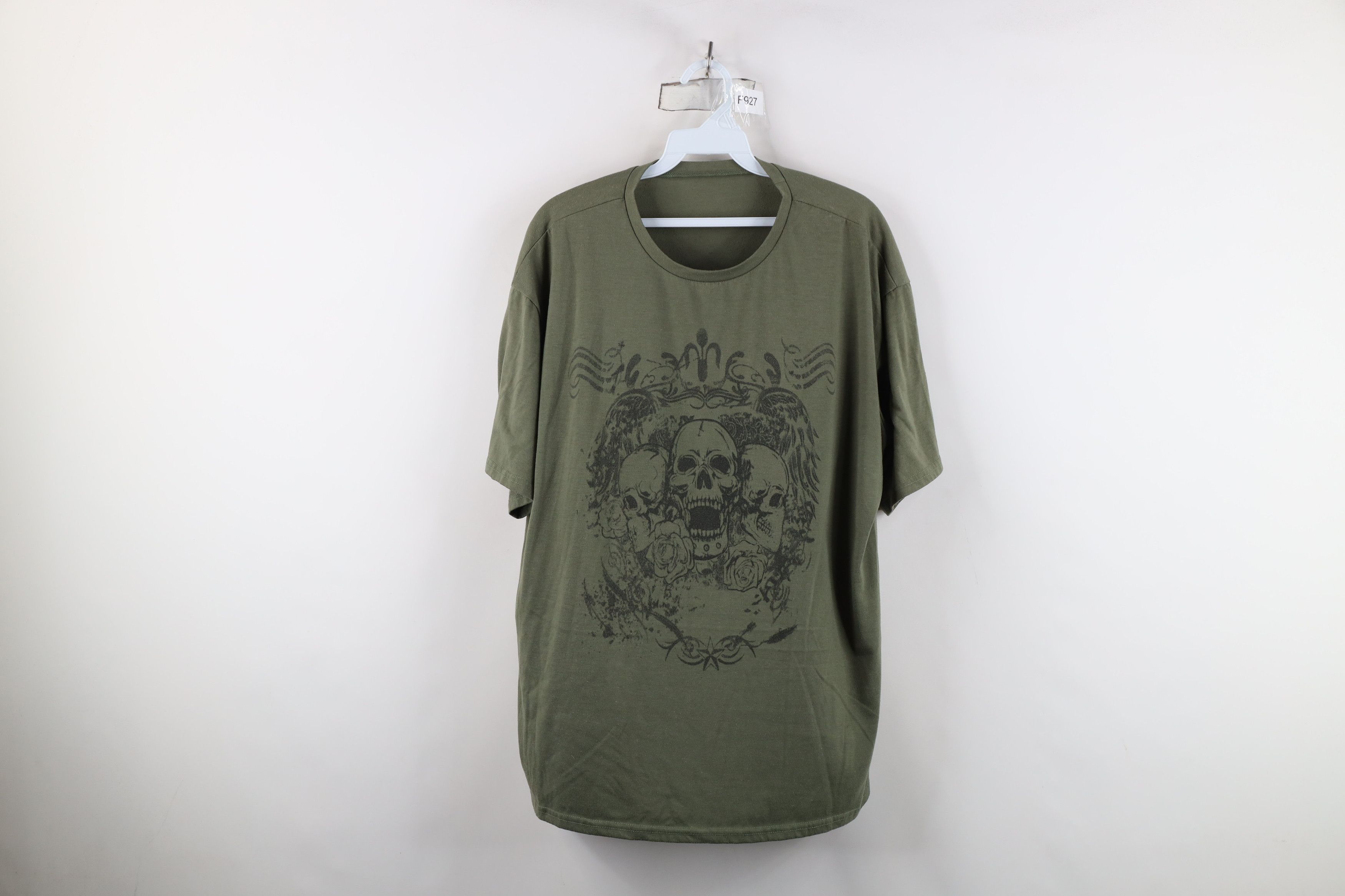 Vintage Vintage Y2K Streetwear Skeleton Tribal UFC MMA T-Shirt Green Size US XL / EU 56 / 4 - 1 Thumbnail