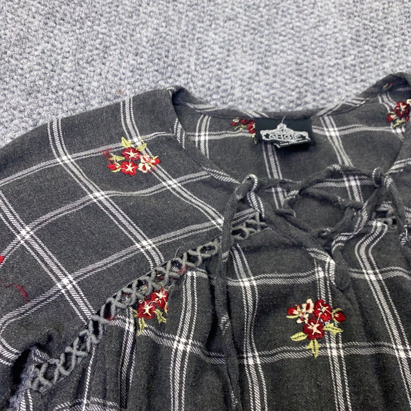 Vintage Angie Womens Shirt Small Black Plaid Flowers Hippie Boho Peasant Tunic Size S / US 4 / IT 40 - 6 Thumbnail