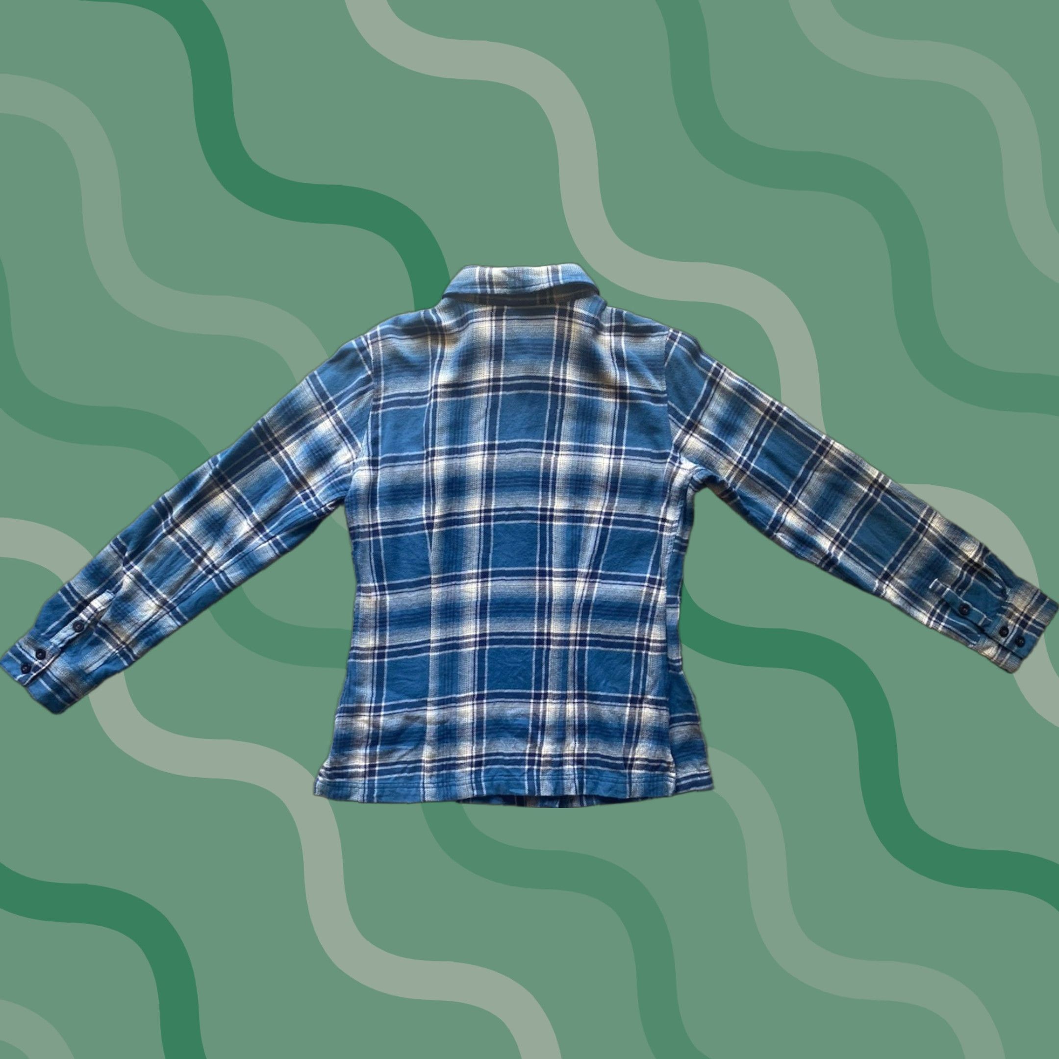 Patagonia Patagonia Flannel Shirt Women’s Size 8 Blue Plaid Organic Cotton Button-Up Long Sleeve Vintage? Size M / US 6-8 / IT 42-44 - 1 Thumbnail