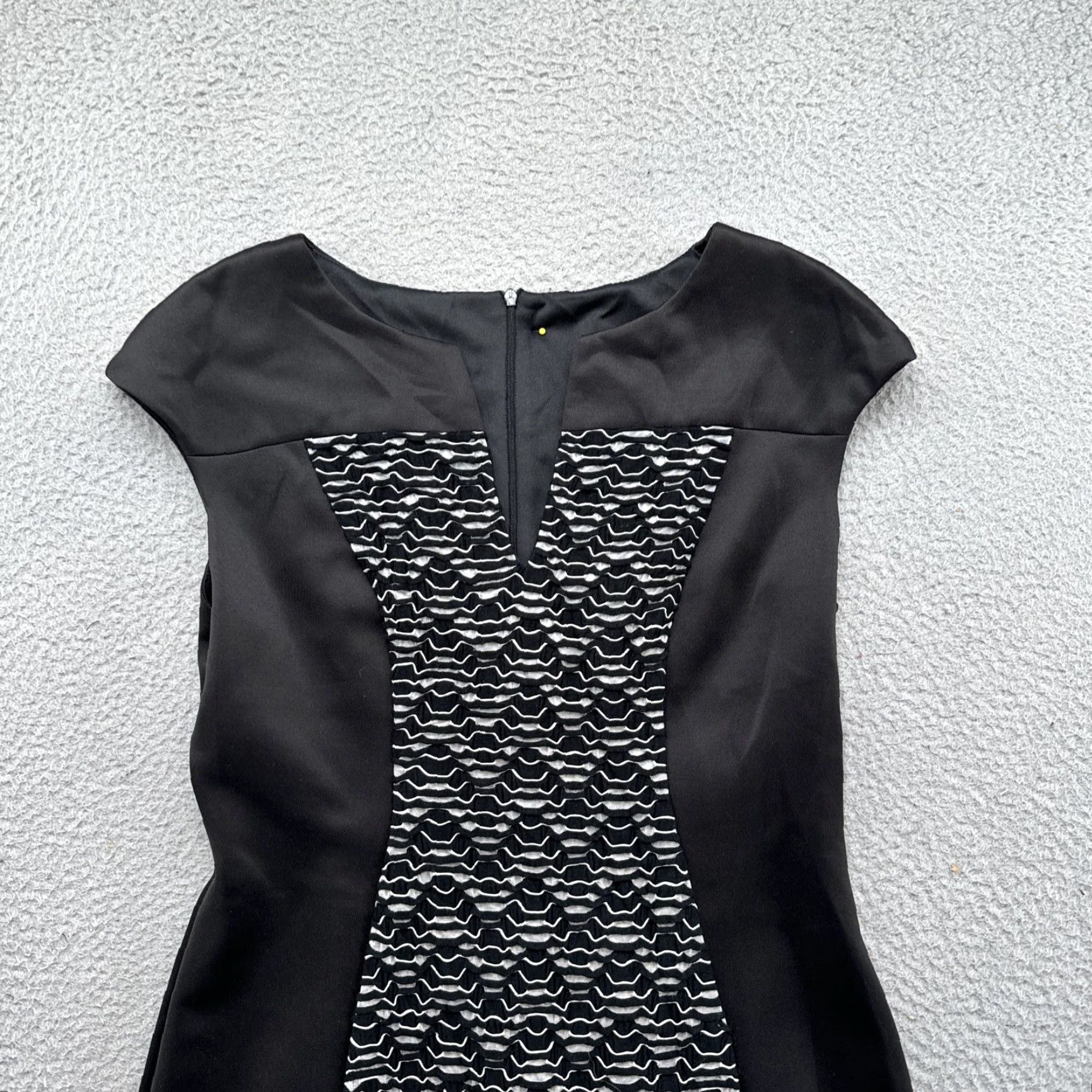 Vintage Connected Women’s Black Gray Stretch Sheath Sleeveless Dress Size 10 (Polyester) Size L / US 10 / IT 46 - 2 Thumbnail