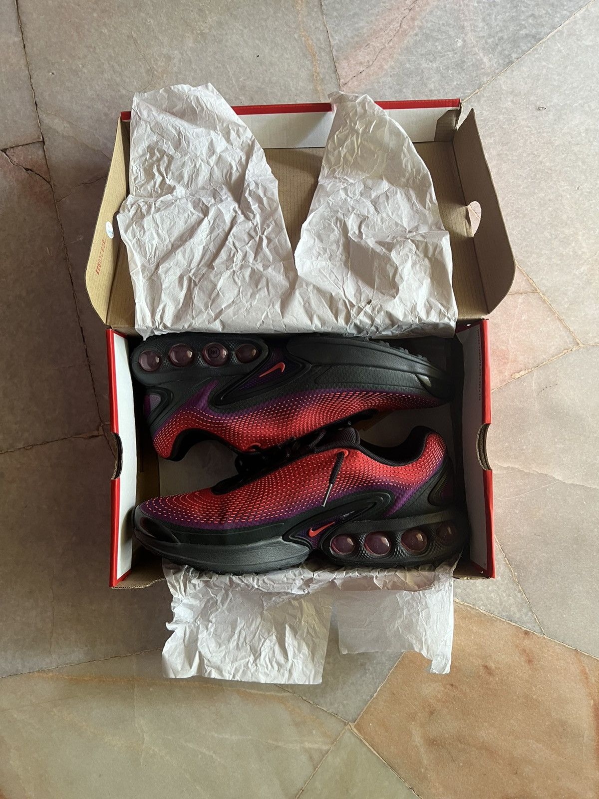 Nike NIKE AIR MAX DN ALL DAY Size US 10 / EU 43 - 1 Thumbnail