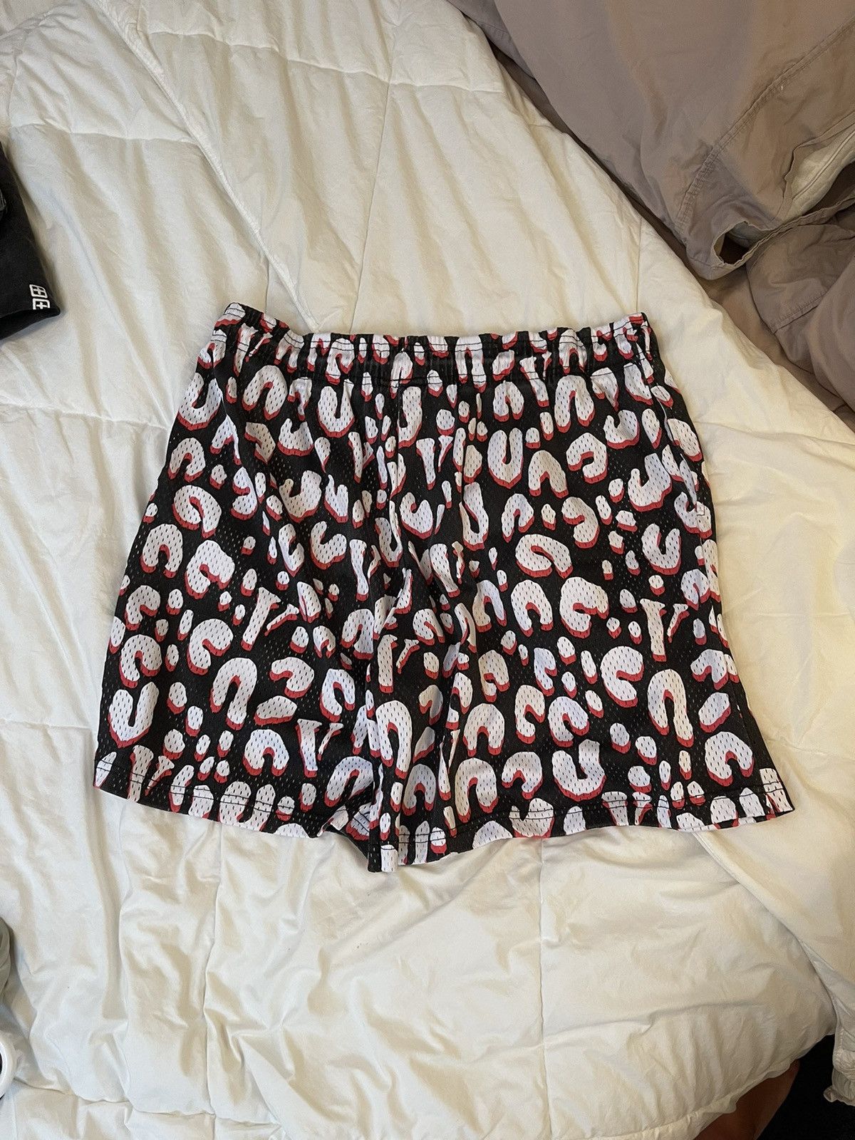 Vlone Vlone Mesh Cheetah Shorts BRAND NEW Size US 35 - 3 Thumbnail