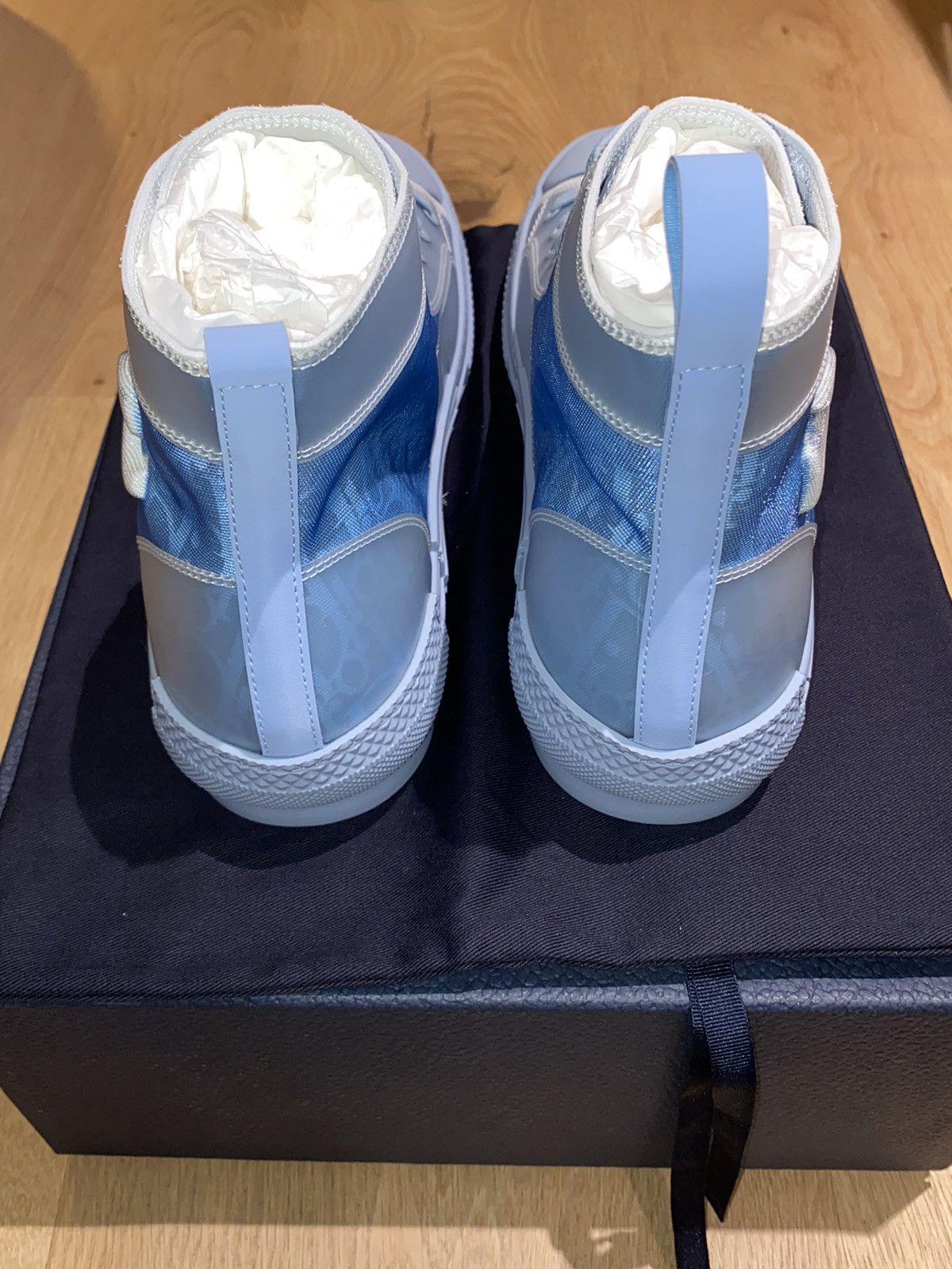 Daniel Arsham × Dior Dior B23 High Top Daniel Arsham Light Blue Size US 11 / EU 44 - 6 Thumbnail