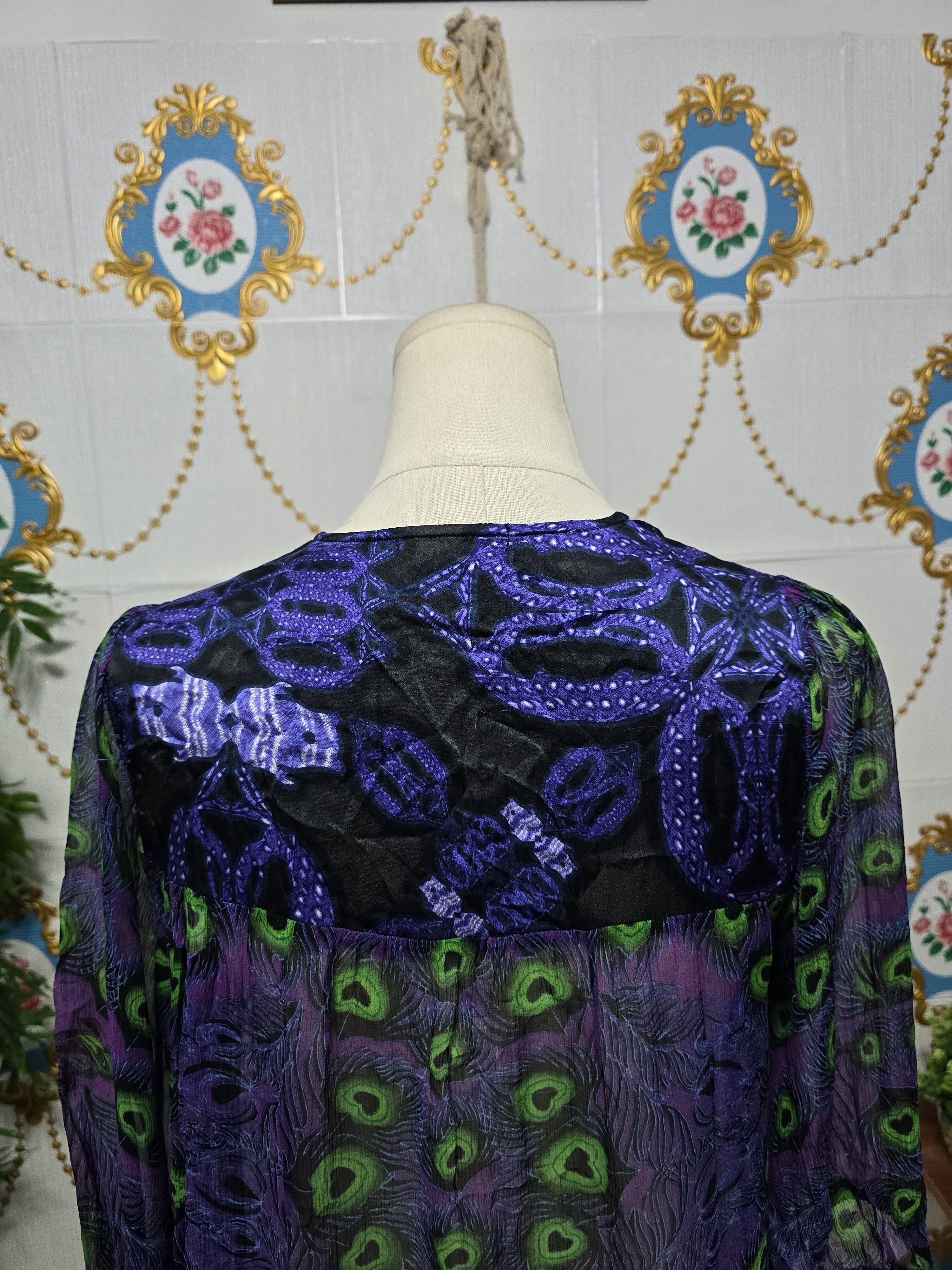 Custo Barcelona CUSTO BARCELONA vintage 100% silk size 2( small) ok for m Size S / US 4 / IT 40 - 7 Thumbnail