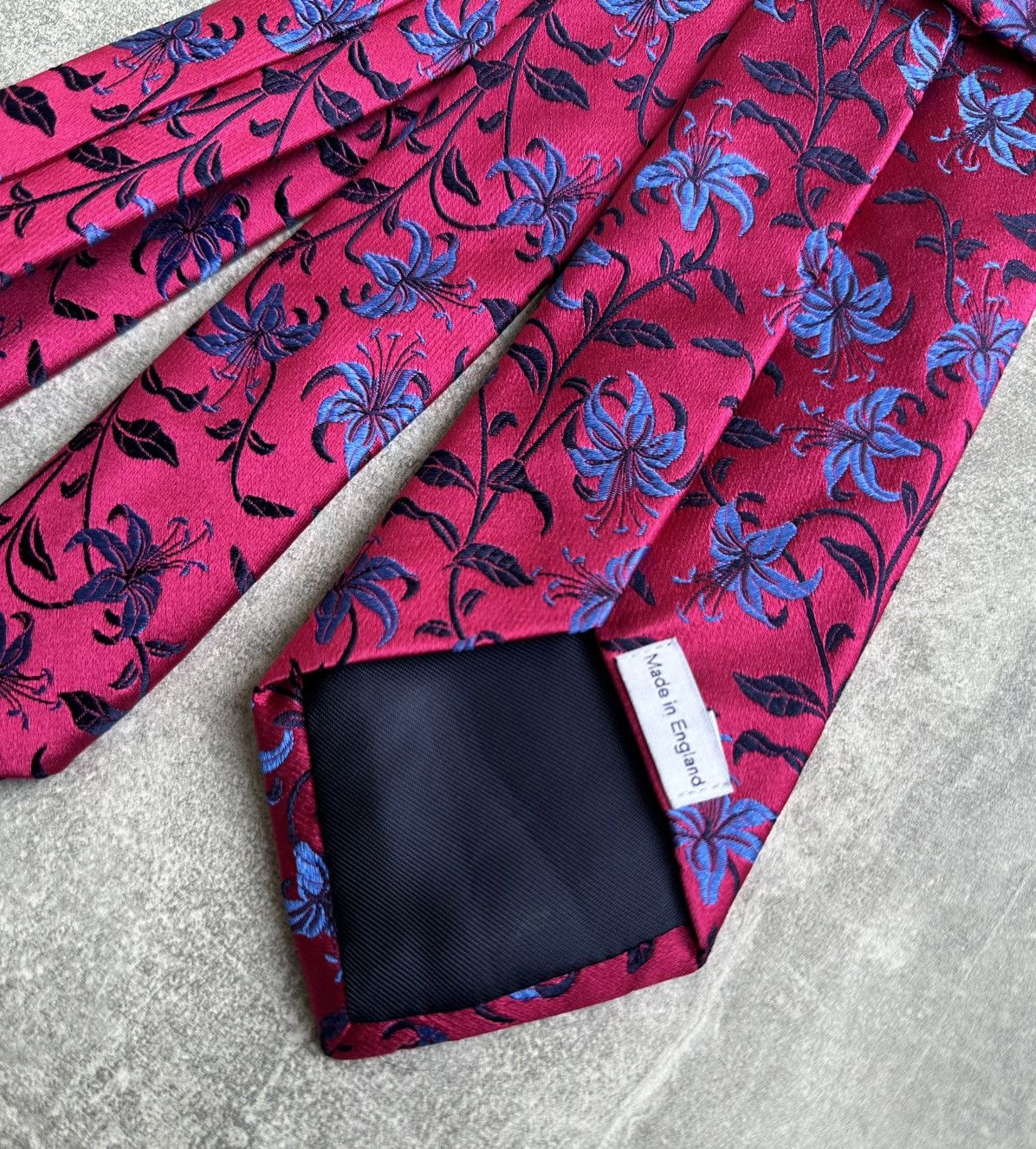 Duchamp Duchamp London Mens Silk Tie Pink Floral Pattern Handmade Size ONE SIZE - 5 Thumbnail