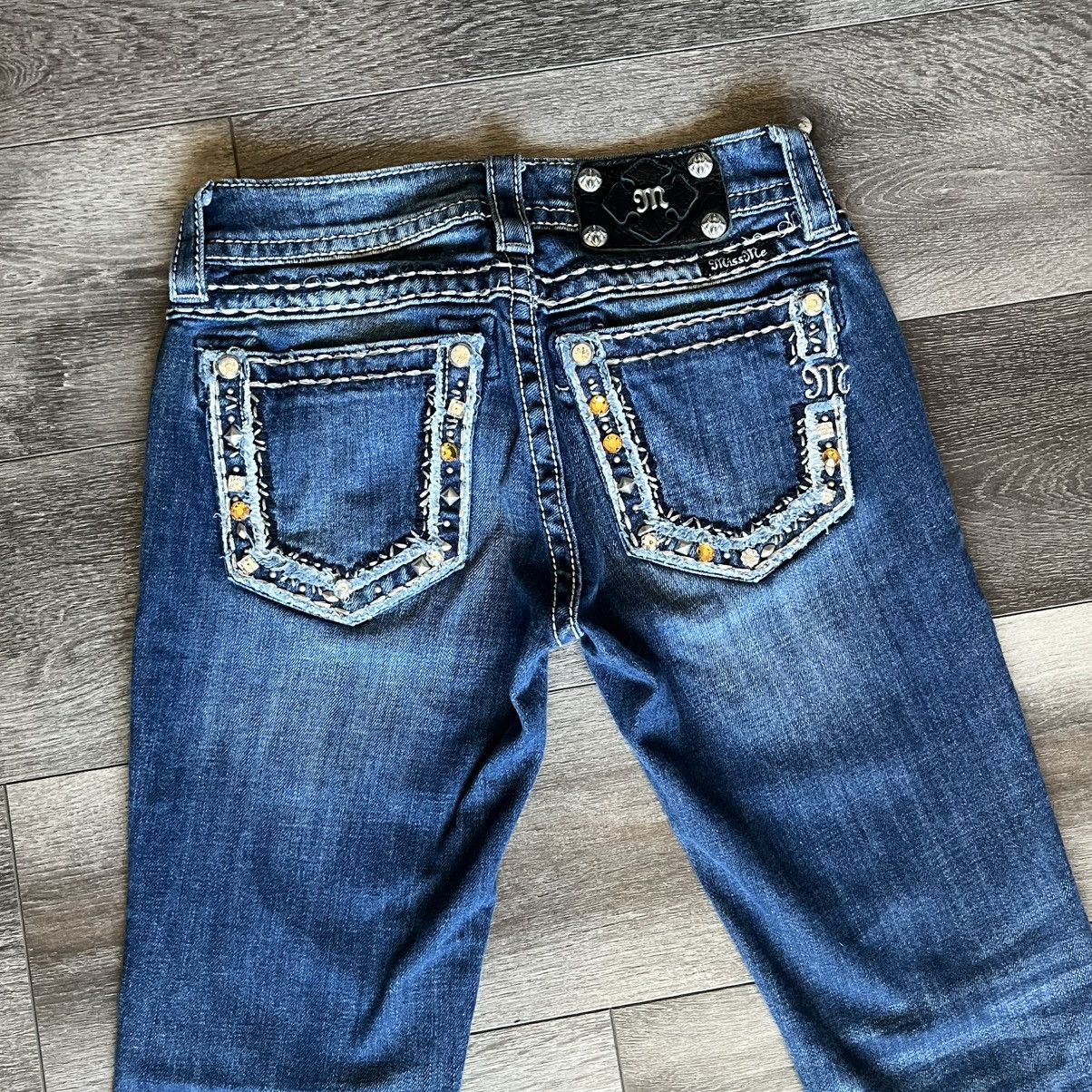 Miss Me Vintage Y2K Miss Me Signature Skinny Denim Jeans Studded Size 25" / US 0 / IT 36 - 3 Thumbnail