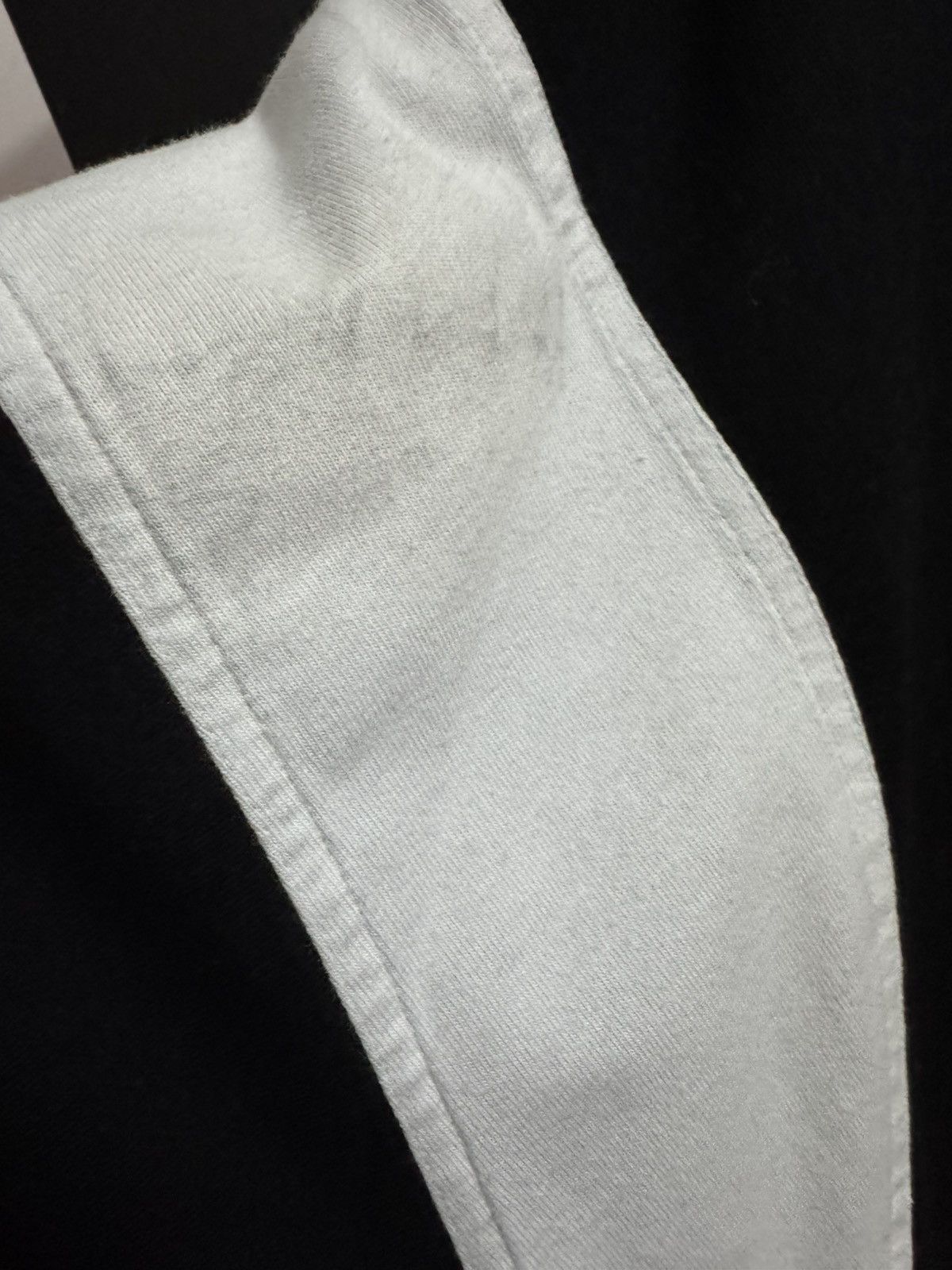 Balenciaga Balenciaga double hook t shirt. EXTREMELY RARE Size US L / EU 52-54 / 3 - 3 Thumbnail