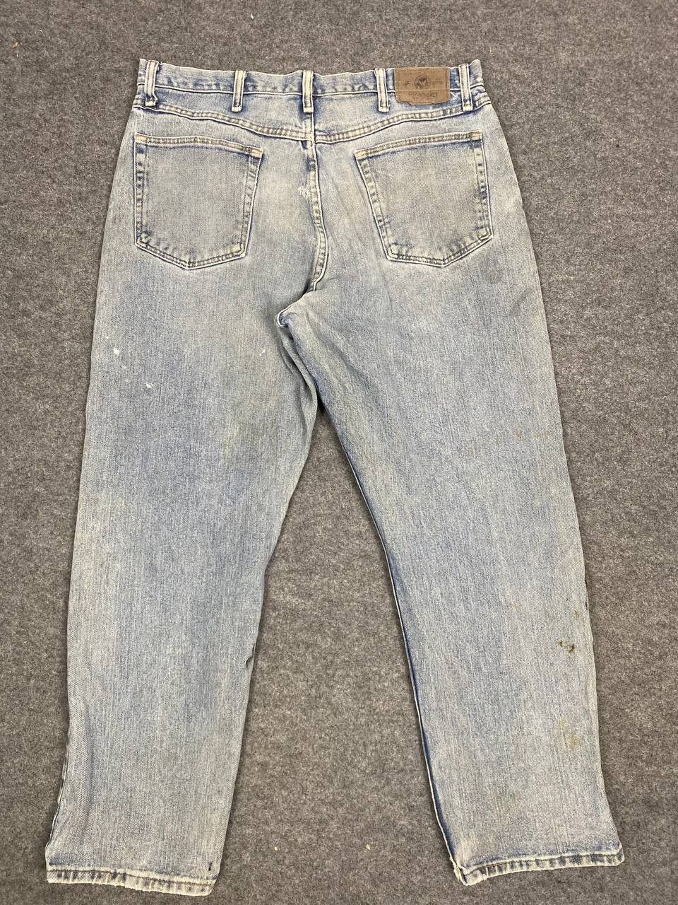 Wrangler vintage wrangler light wash distressed denim nice design Size US 38 / EU 54 - 1 Thumbnail