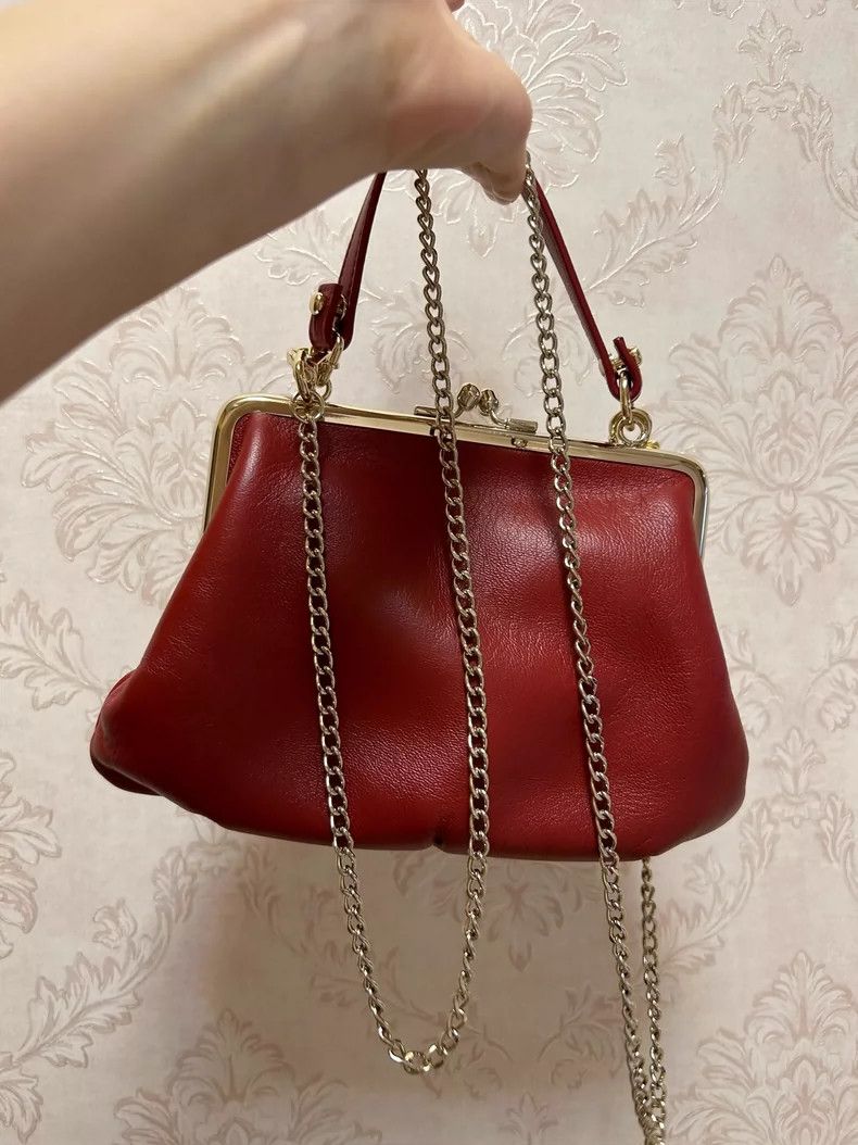 Vivienne Westwood Vivienne Westwood size os Classic red gold buckskin purse Size ONE SIZE - 2 Thumbnail