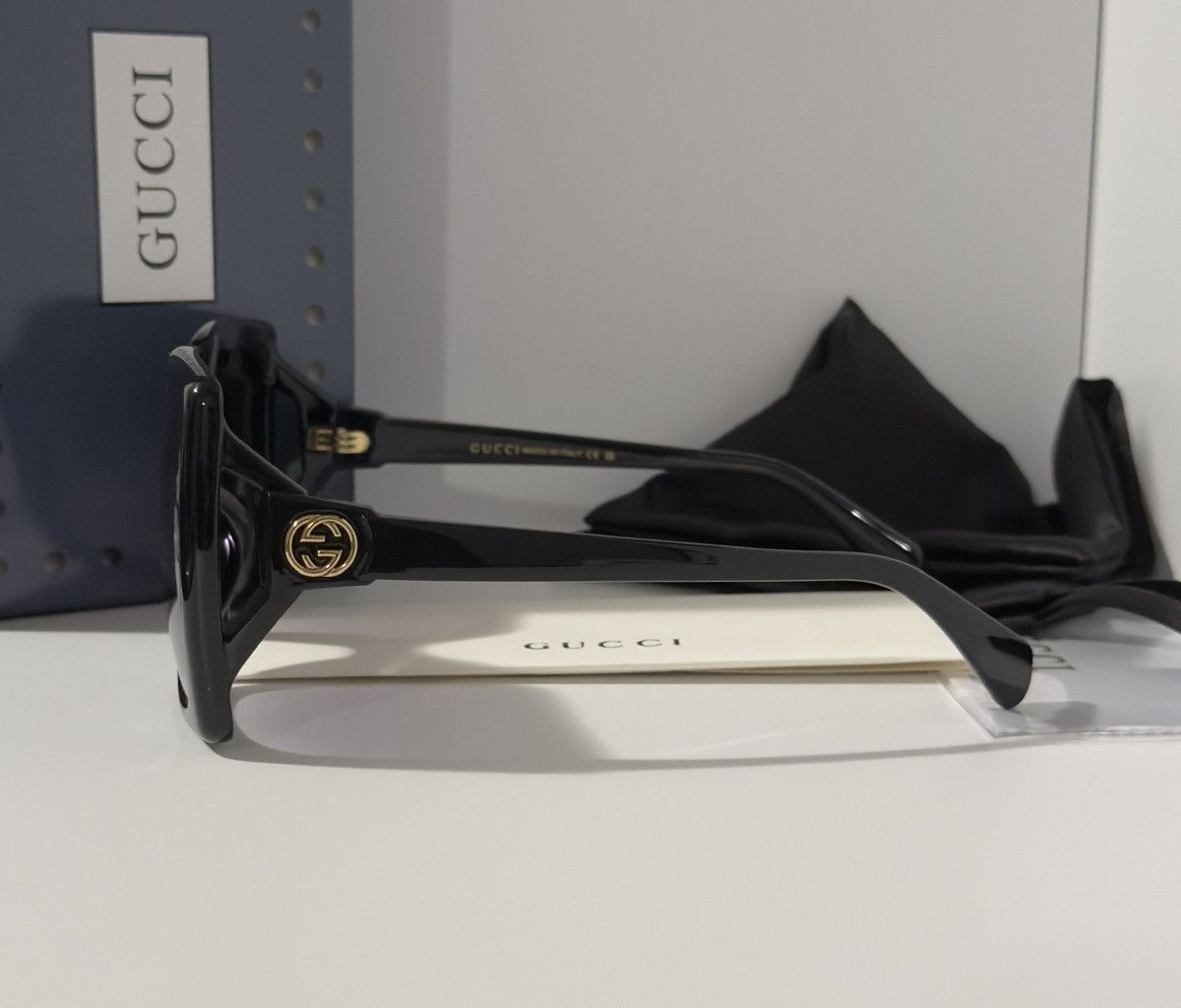 Gucci Gucci GG0876SA Oversized Square Sunglasses Black Size ONE SIZE - 4 Thumbnail