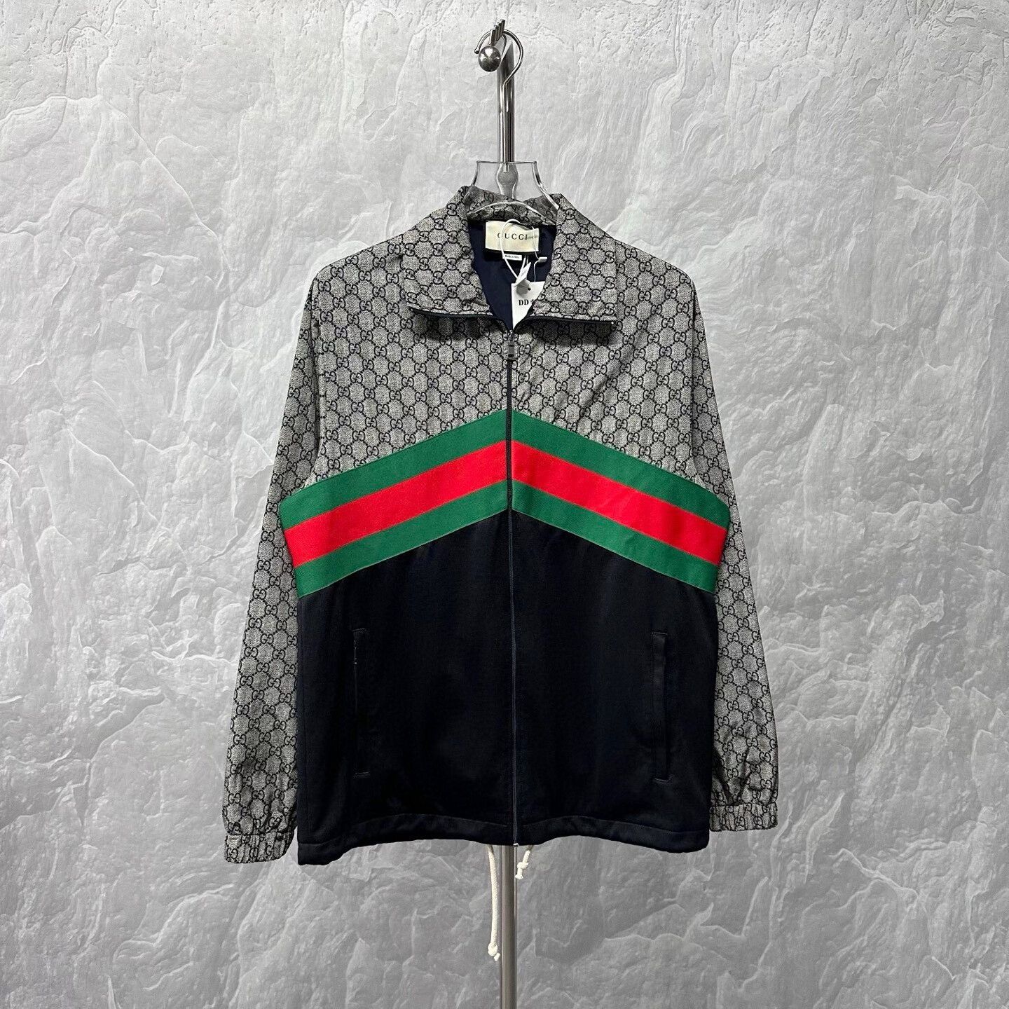 Gucci gucci patterned jacket with red green trim Size XS / US 0-2 / IT 36-38 - 1 Thumbnail
