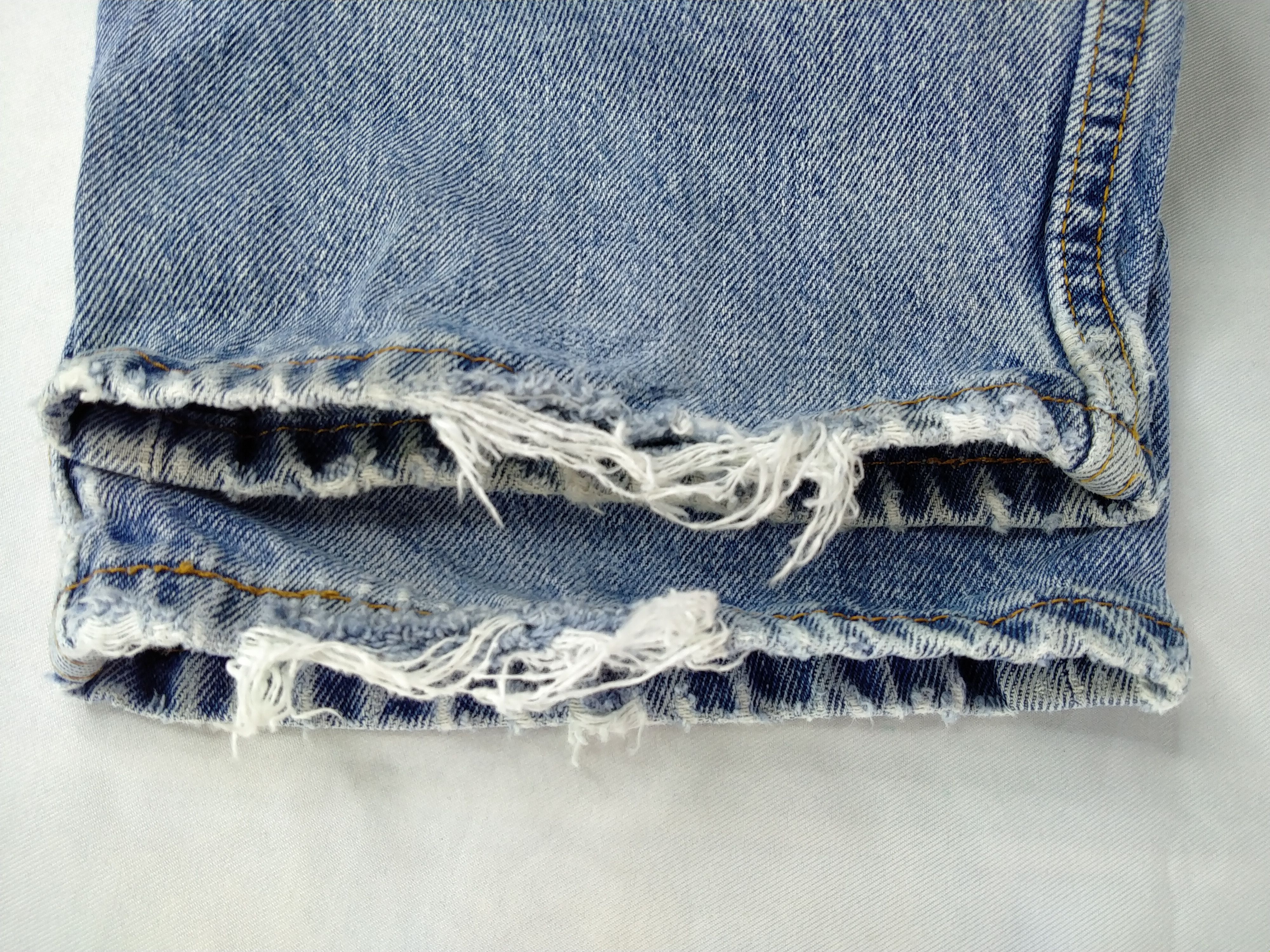 Levi's Light Wash Vintage Levi's 550 Denim 34 x 30.5 -JN538 Size US 34 / EU 50 - 16 Thumbnail