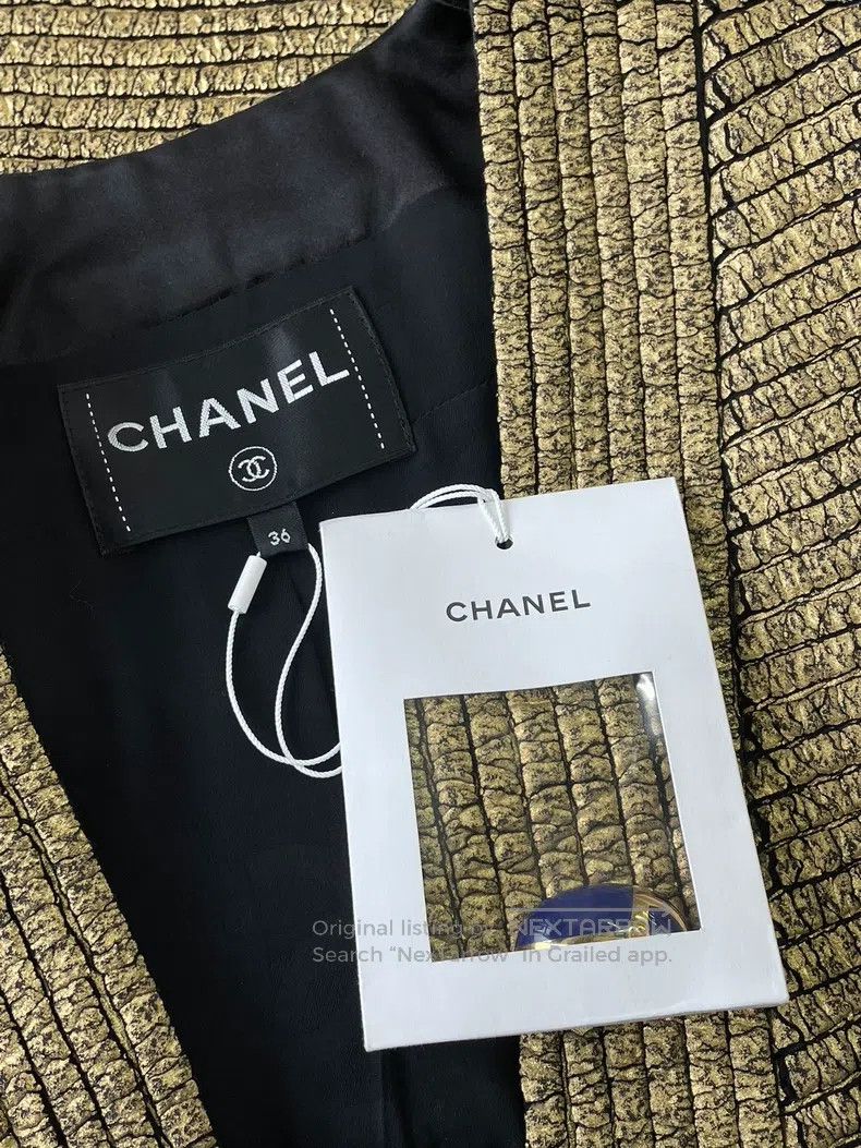Chanel Chanel Egypt Series St. Creetle Gold Sapphire Button Jacke Size XS / US 0-2 / IT 36-38 - 7 Thumbnail
