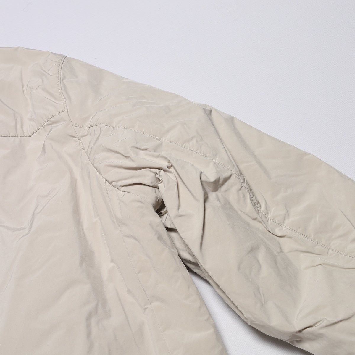 Prada Prada White Milk Puffer Jacket Coat Parka Size XL / US 12-14 / IT 48-50 - 14 Thumbnail