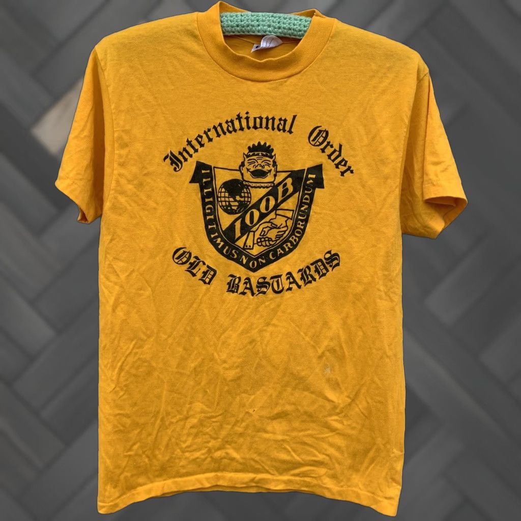 Hanes VINTAGE Hanes T-Shirt IOOB Old Bastards Graphic Print Crew Neck Short Sleeve L Yellow 50/50 Cotton Polyester Men Size US L / EU 52-54 / 3 - 1 Thumbnail