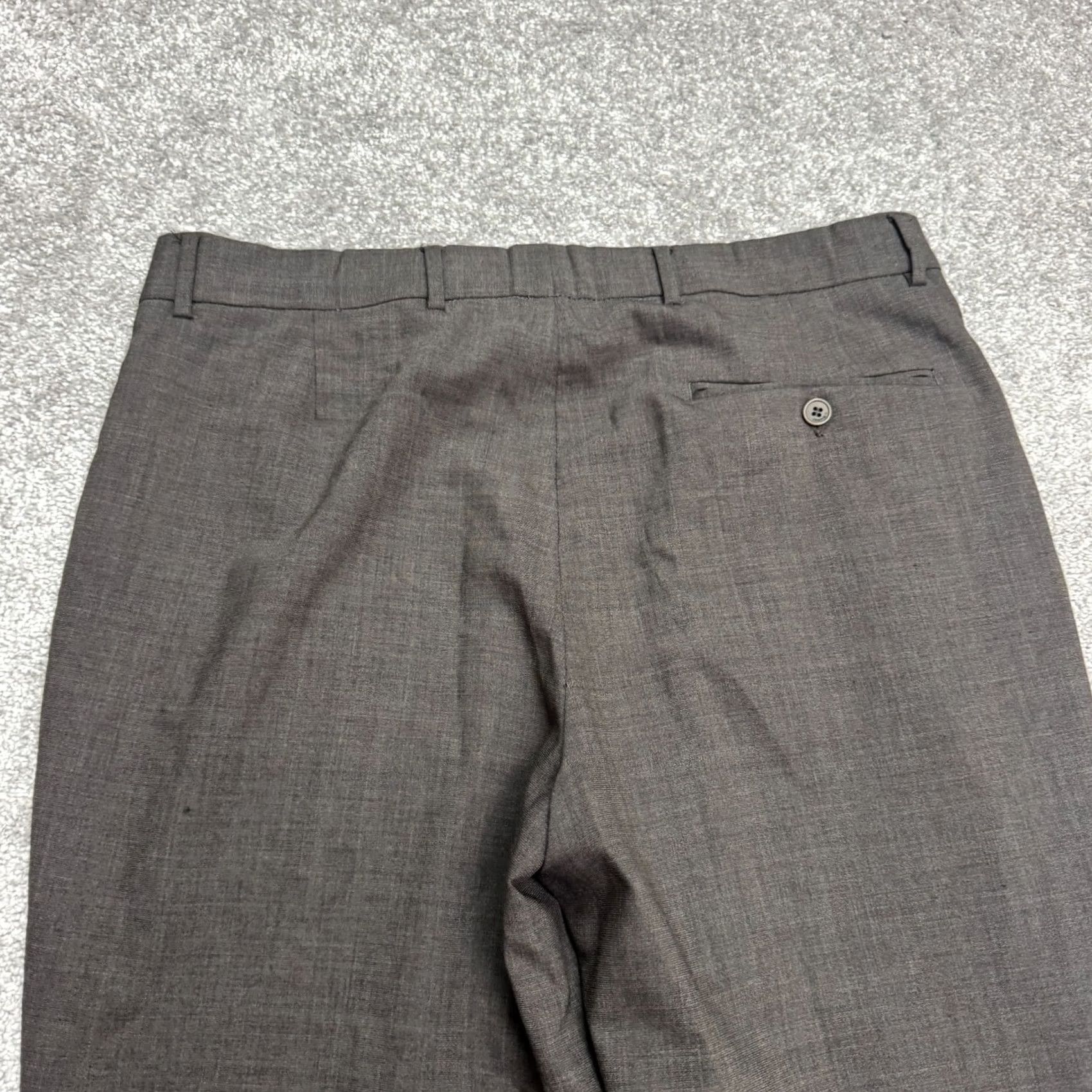 Vintage Rohan Envoy Wool Blend Tailored Travel Dress Pants Mens 34 Gray Straight Leg Fabric: Polyester, Wool Size US 34 / EU 50 - 6 Thumbnail