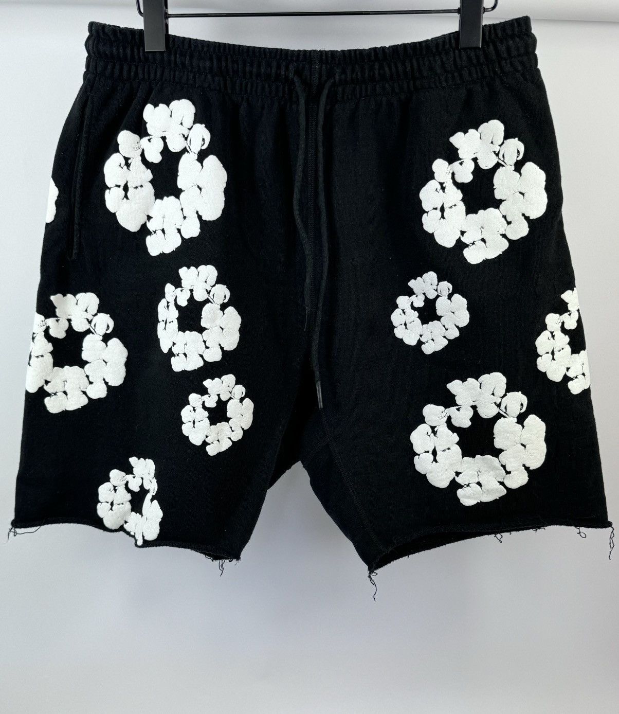 DENIM TEARS × READYMADE PUFF LOGO SHORTS Size US 38 / EU 54 - 2 Thumbnail