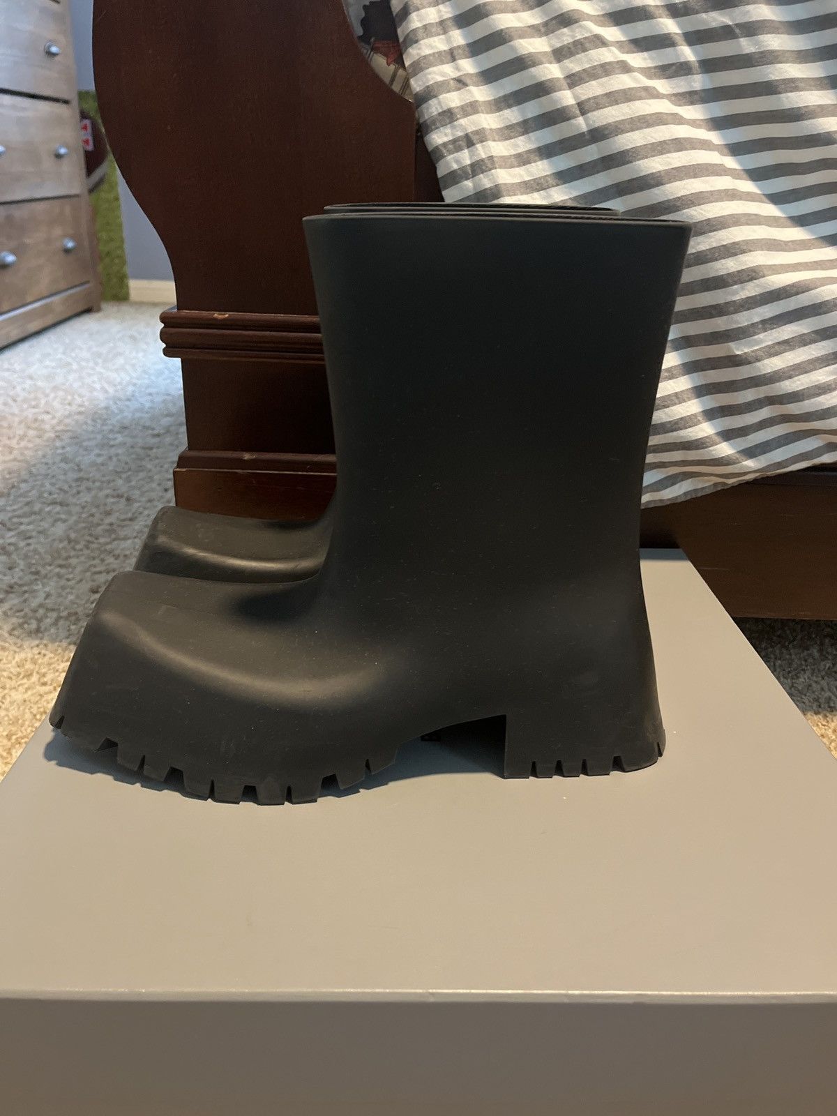 Balenciaga Trooper calf-length rubber boots with block heel