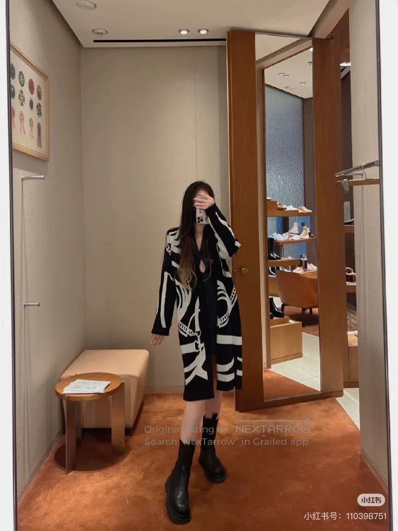 Hermes Hermes Black and White Cashmere Knit Cardigan Size XXS / US 00 / IT 34 - 8 Thumbnail