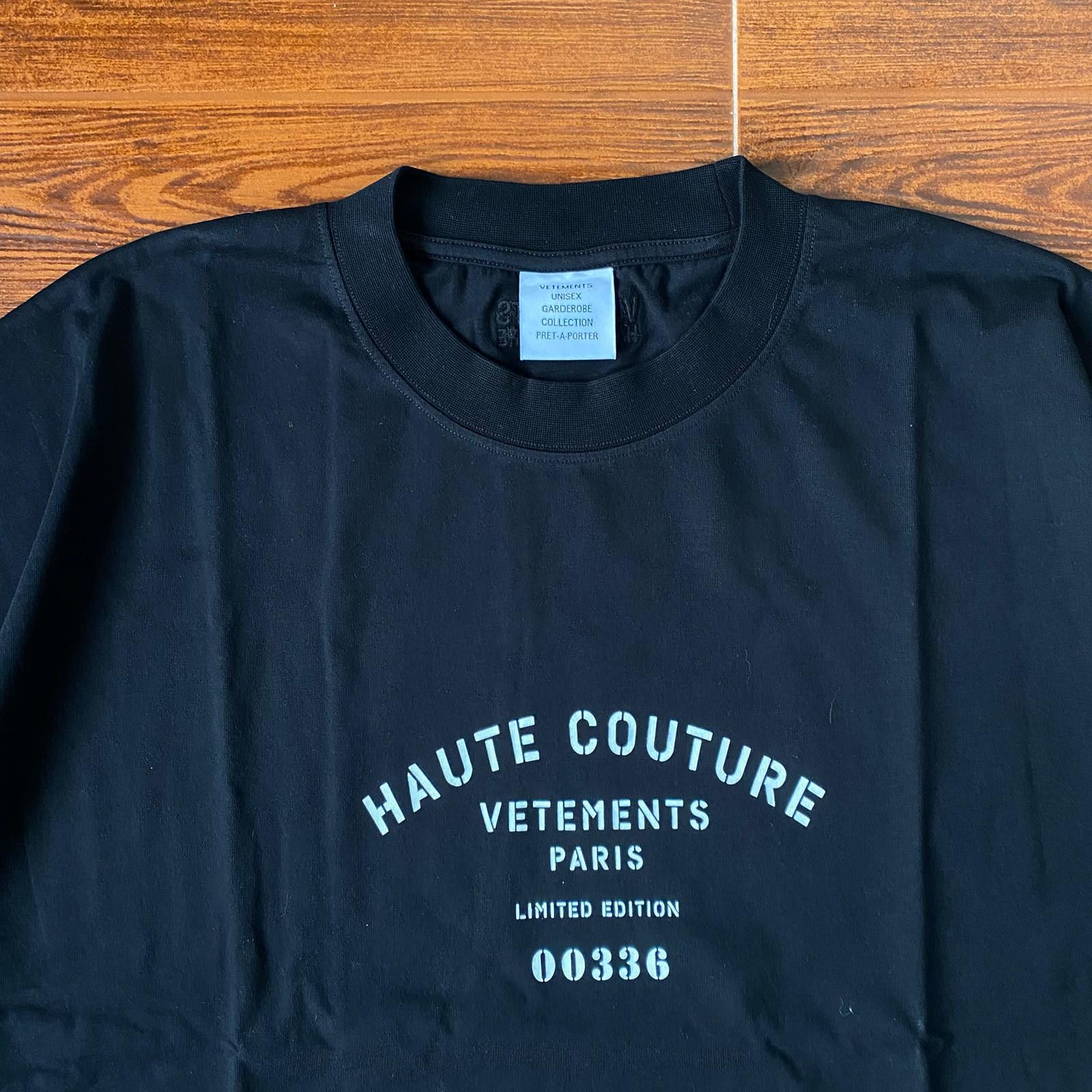 Vetements Black Haute Couture Logo Oversized T-Shirt Size US M / EU 48-50 / 2 - 6 Thumbnail