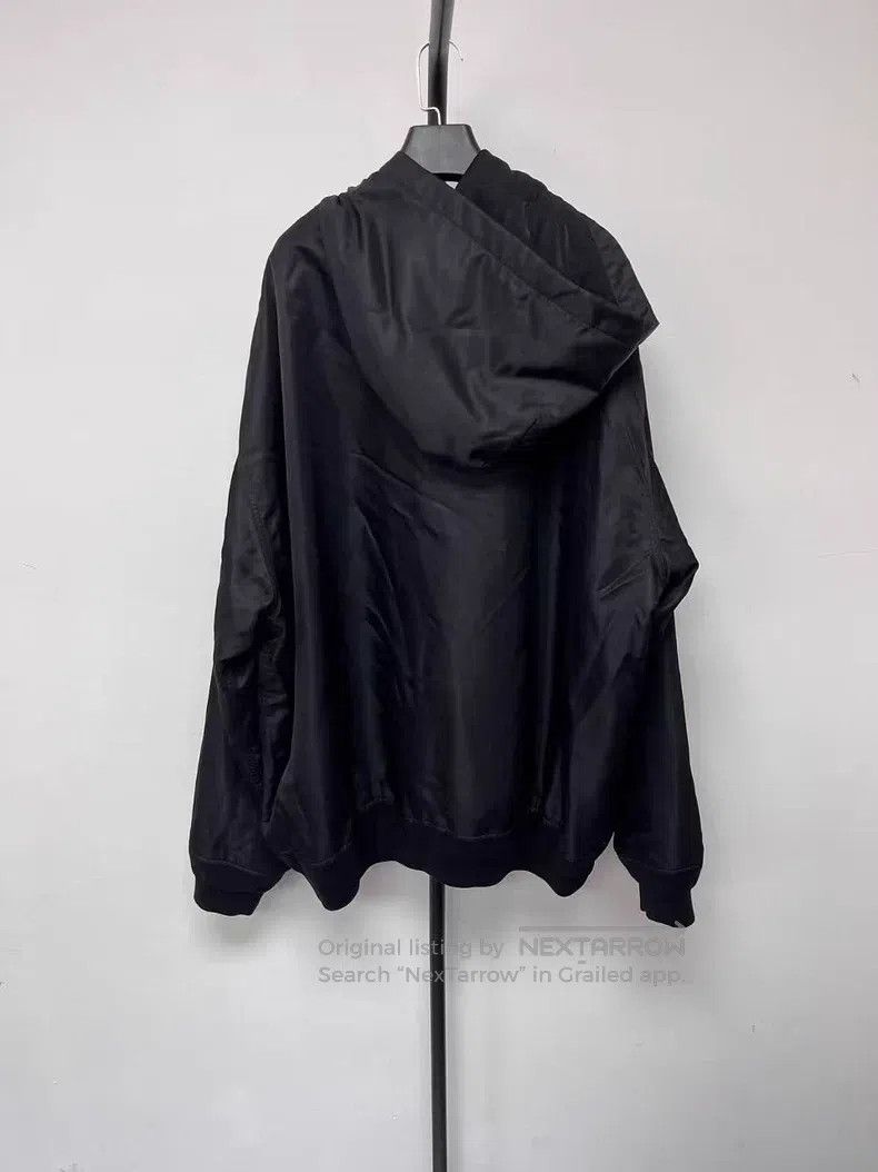 Balenciaga Balenciaga Solid color zip-up hooded long-sleeve jacket Size US M / EU 48-50 / 2 - 2 Thumbnail