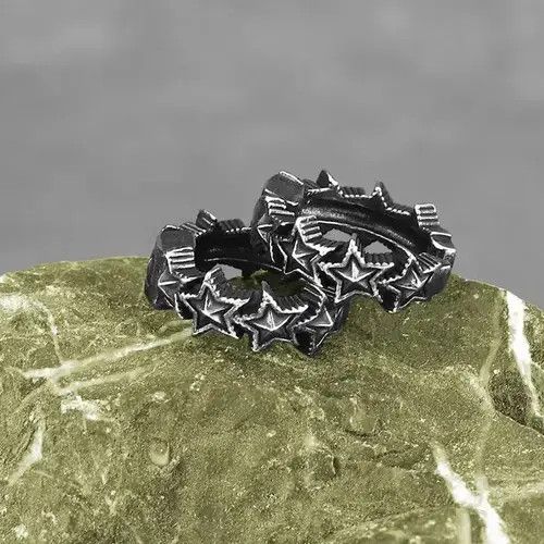 Vintage Stainless Steel Stars Clip Earrings Size ONE SIZE - 1 Thumbnail