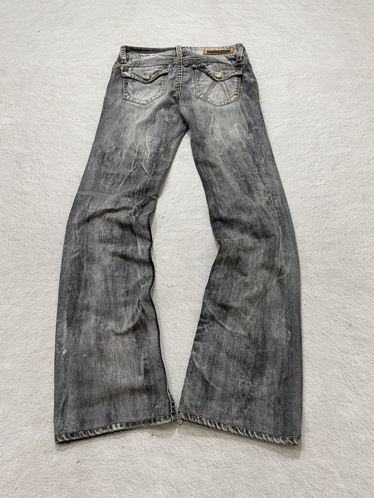Japanese Brand 00s Buckaro Flare Denim Mudwash Grey Y2K Japan Size US 28 / EU 44 - 9 Thumbnail