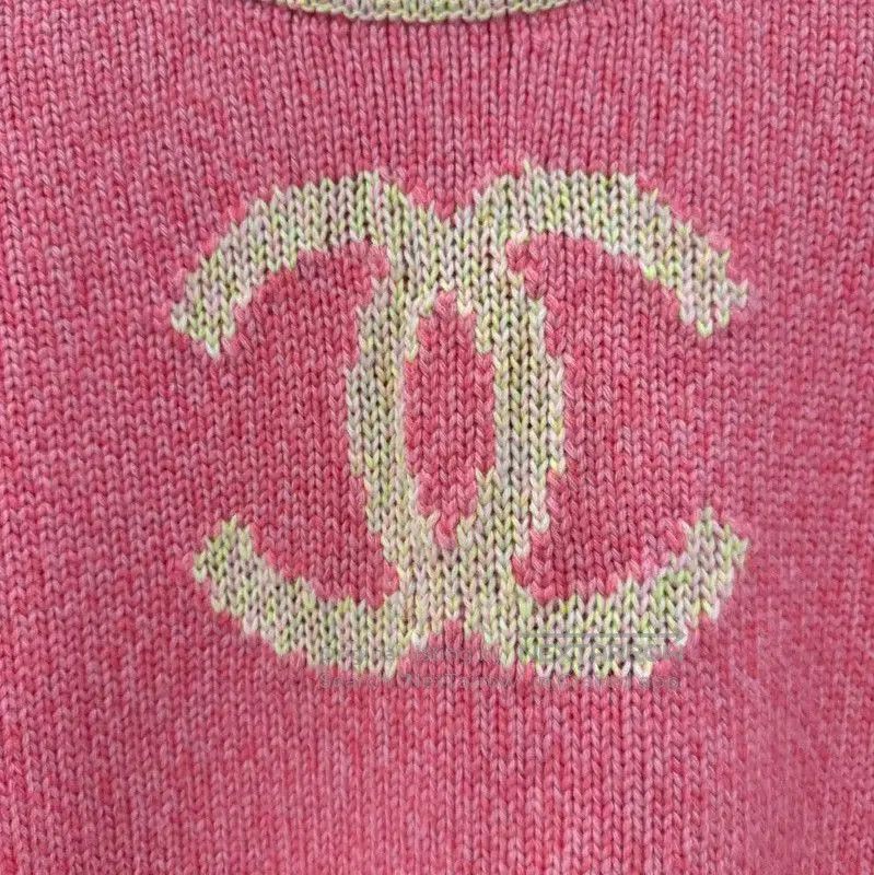 Chanel Chanel Pink Cashmere Women's Jacket . Size M / US 6-8 / IT 42-44 - 4 Thumbnail