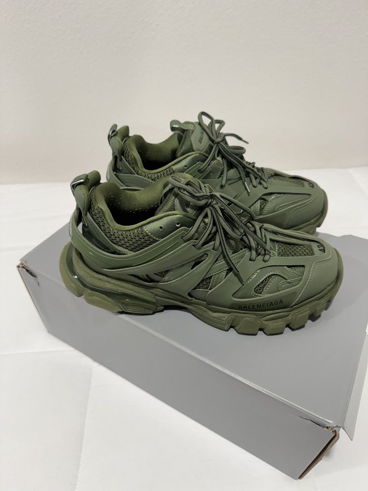 Balenciaga Balenciaga Men Track Sneakers in Olive Green Size US 10 / EU 43 - 2 Thumbnail