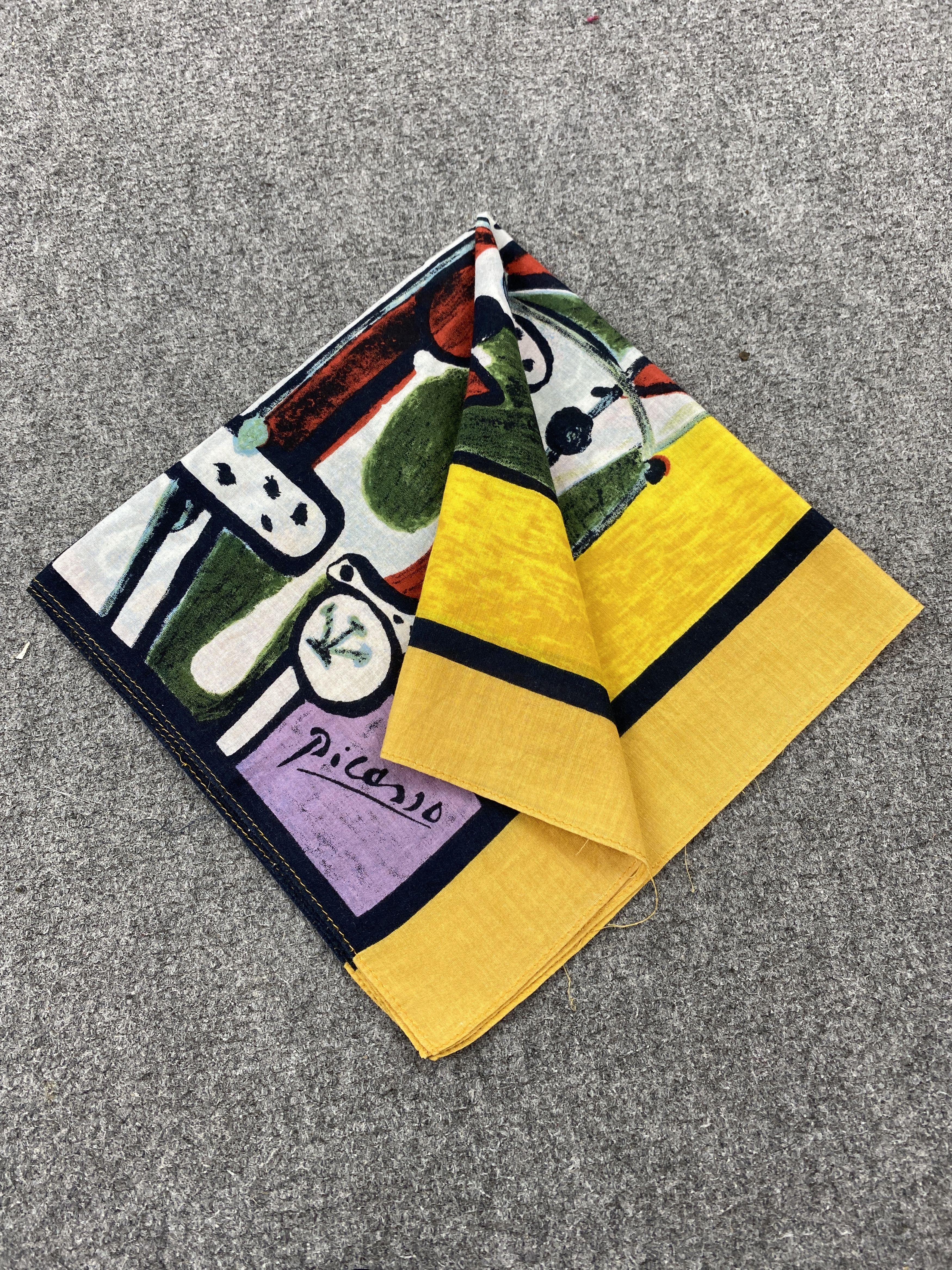 Vintage Picasso Art Bandana Handkerchief Neckerchief HKC1156 Size ONE SIZE - 4 Thumbnail