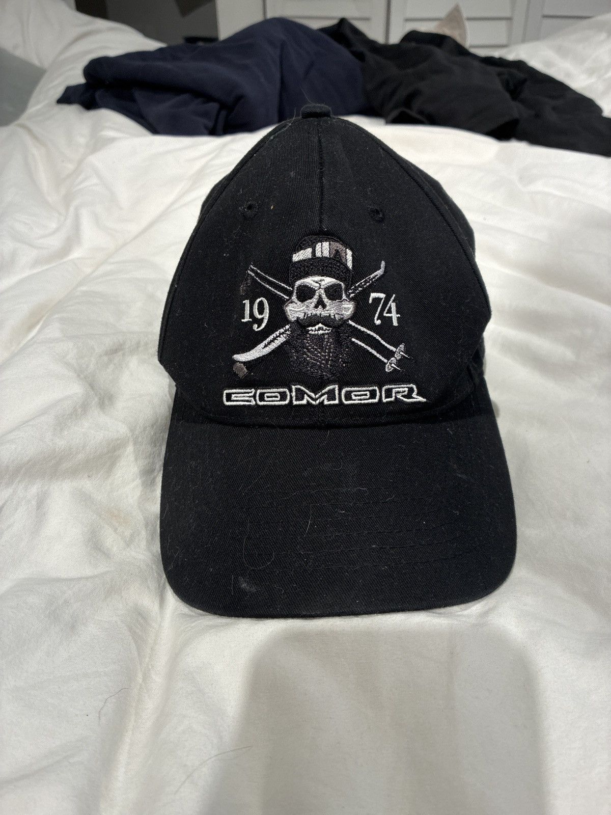 Other Comar ski cross and bones hat / cap Size ONE SIZE - 1 Thumbnail