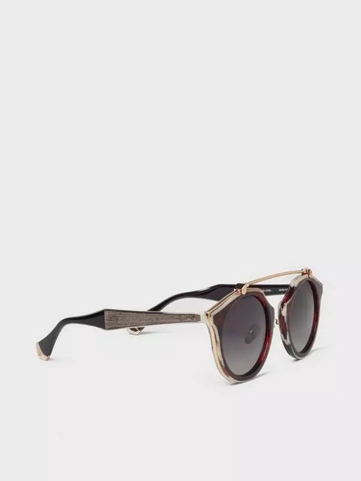 R13 JV101 limited edition sunglasses. Size ONE SIZE - 7 Thumbnail
