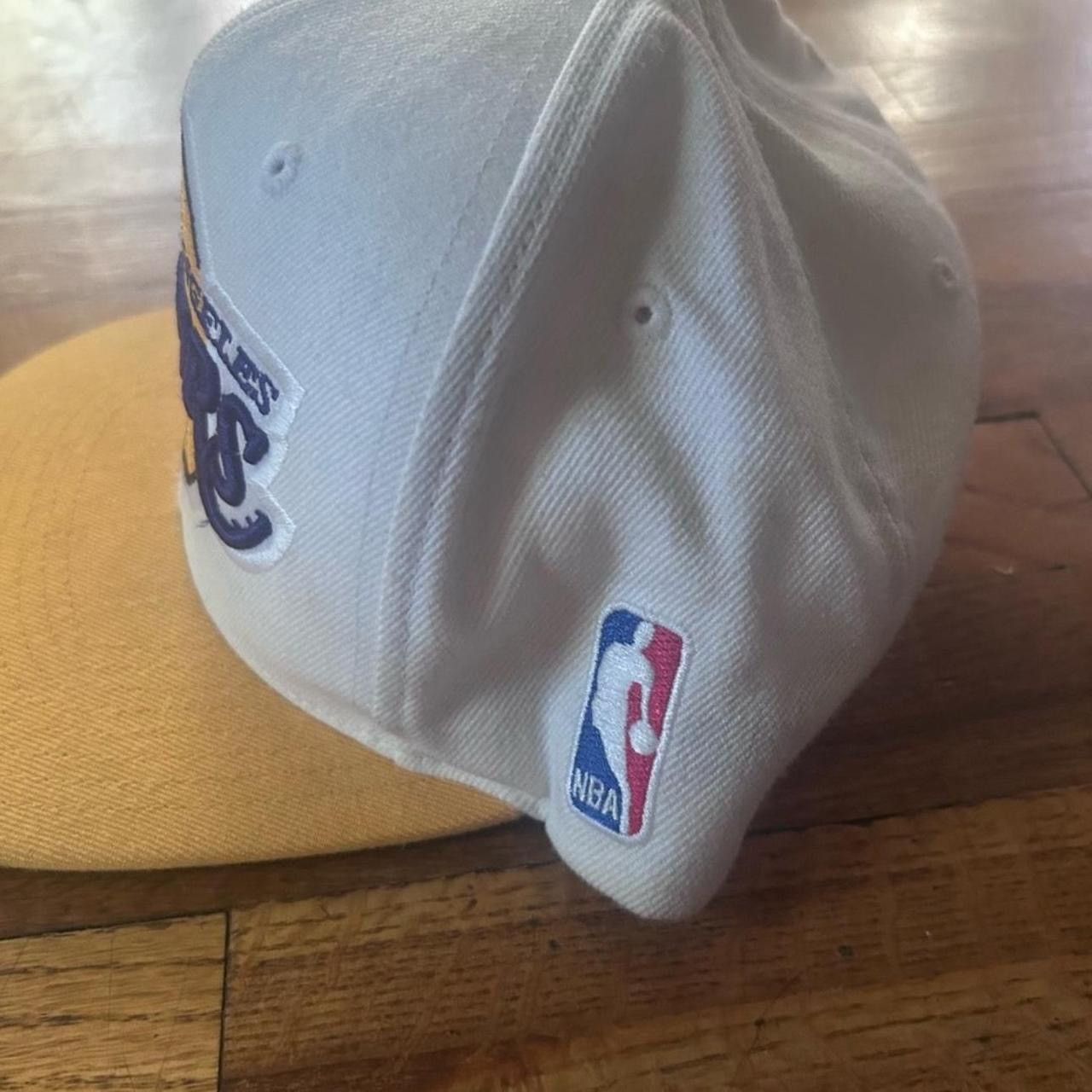 Mitchell & Ness Los Angeles Lakers Two-Tone Snapback Hat Size ONE SIZE - 2 Thumbnail