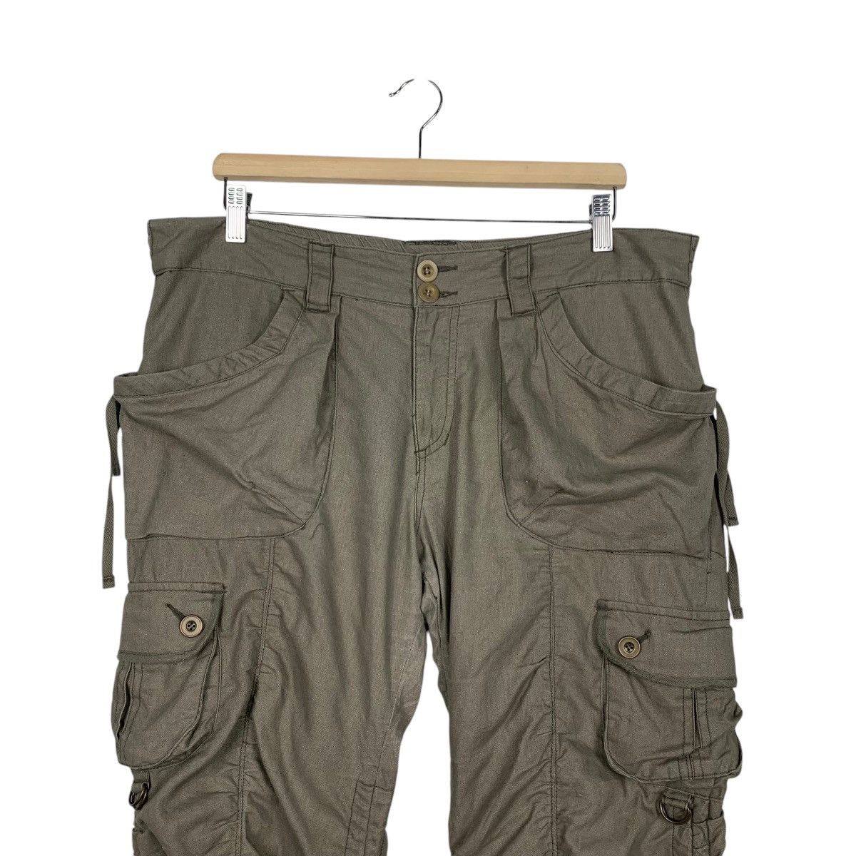 Japanese Brand Bondage 3 Quarters Cargo Pant #2028-C88 Size 36" / US 14 / IT 50 - 2 Thumbnail