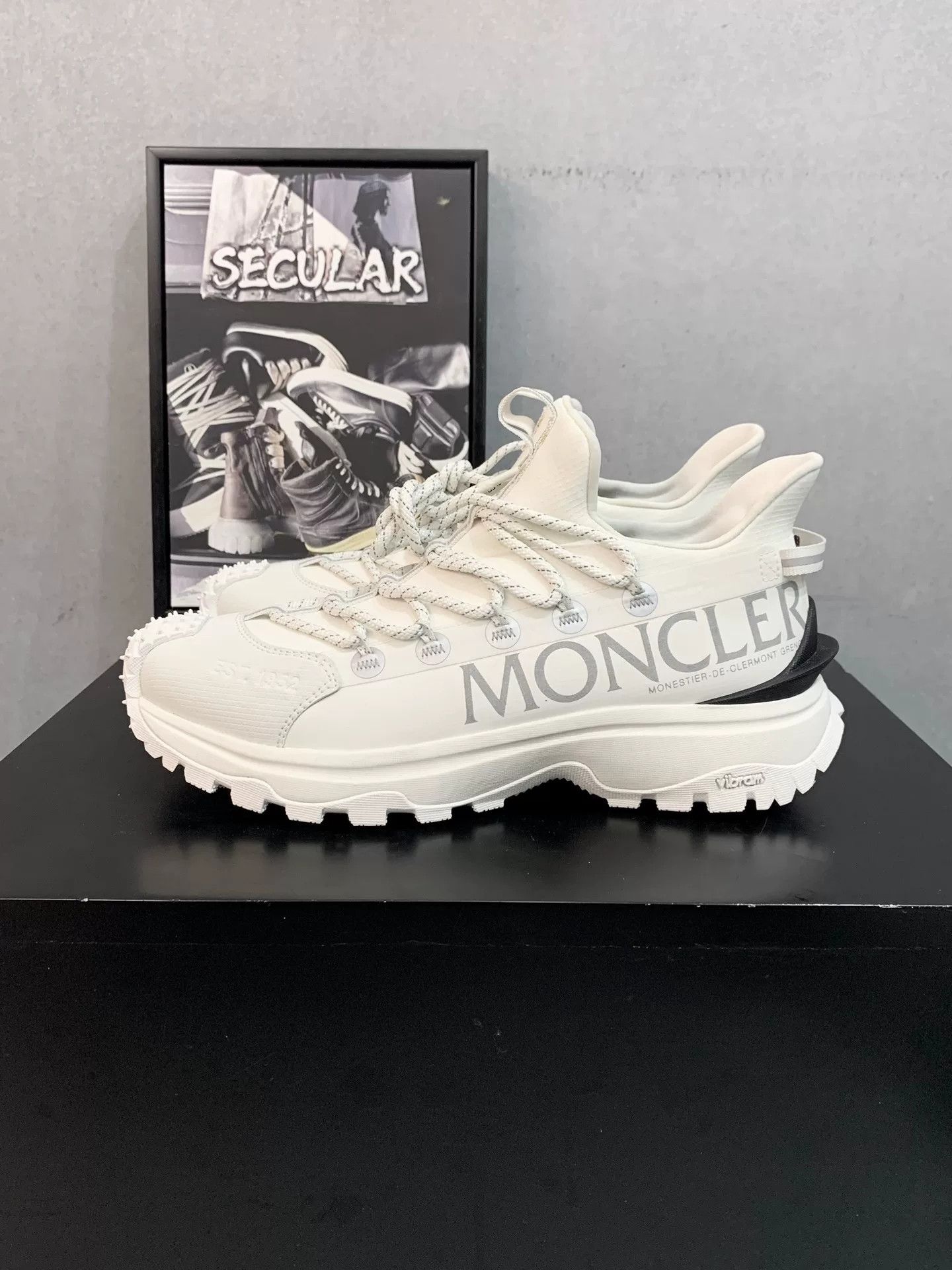 Moncler Moncler Trailgrip Lite 2 Sneakers Size US 7 / EU 40 - 1 Thumbnail