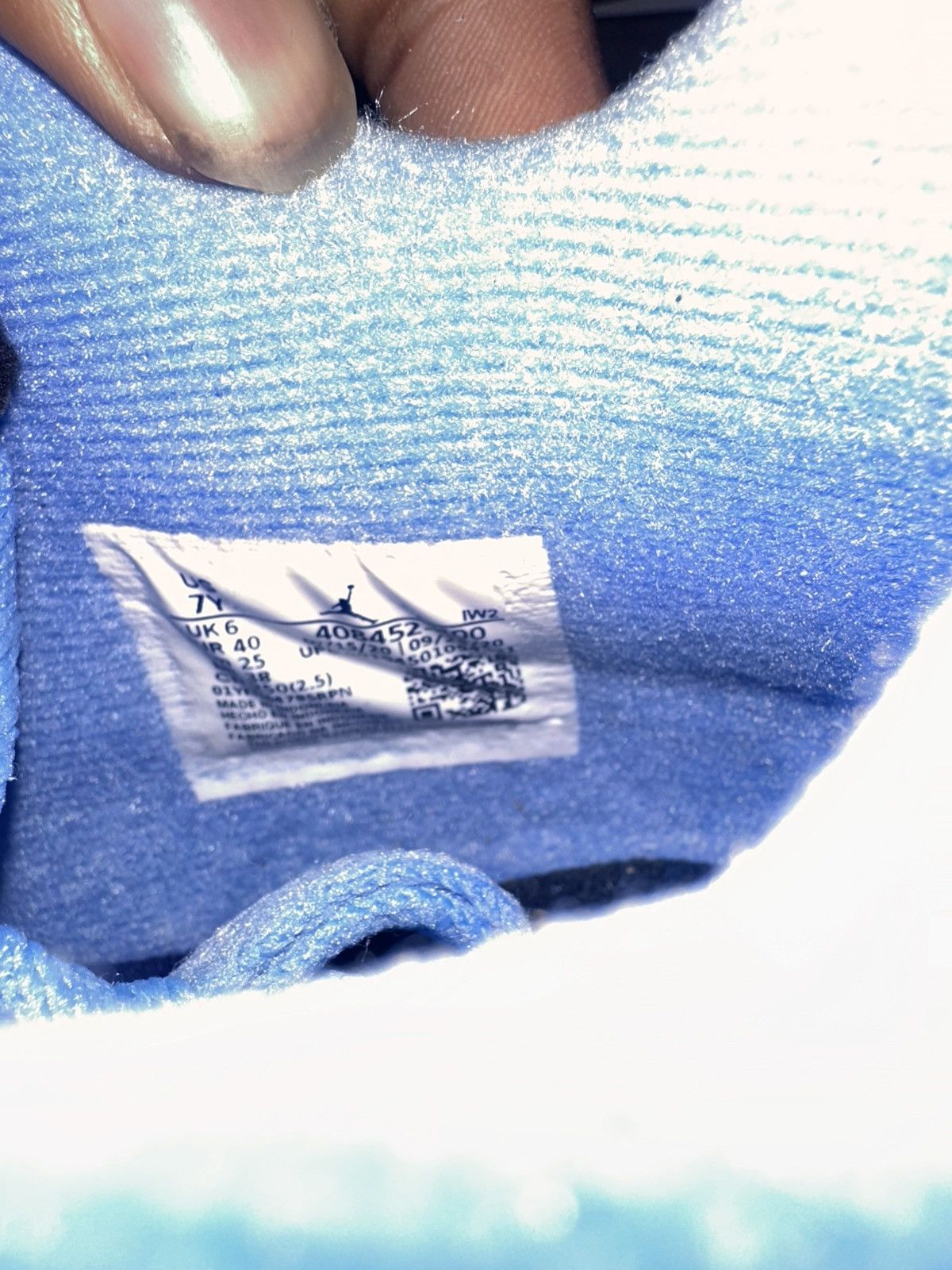 Jordan Brand Air Jordan 4 Retro (GS) Size US 7 / EU 40 - 6 Thumbnail