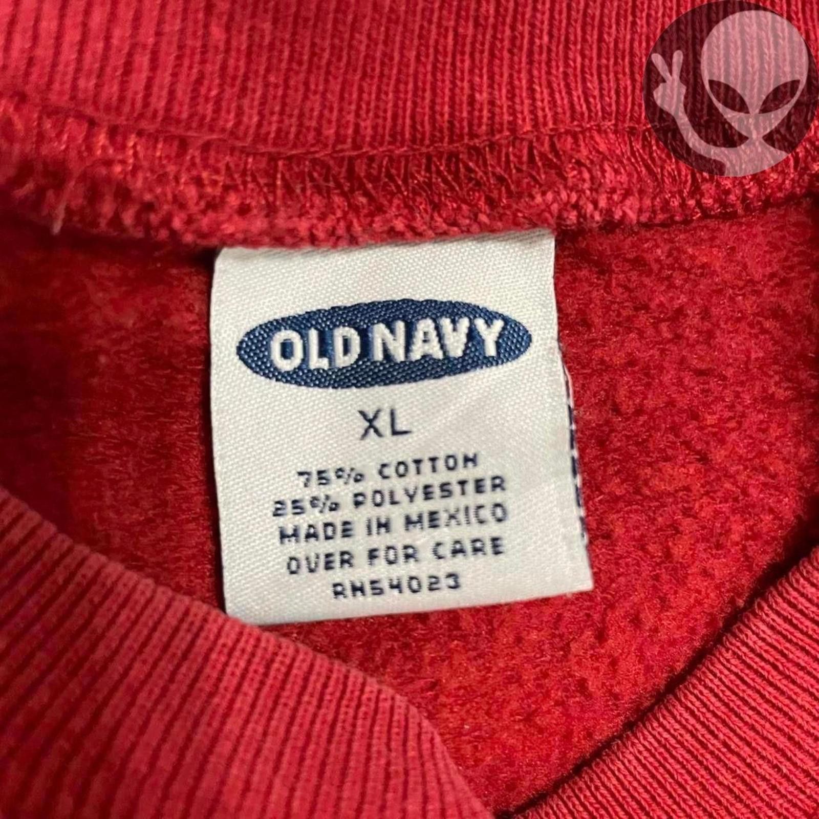 Old Navy Vintage Old Navy Snowflake Spell Out Crewneck Red XL Size US XL / EU 56 / 4 - 3 Thumbnail