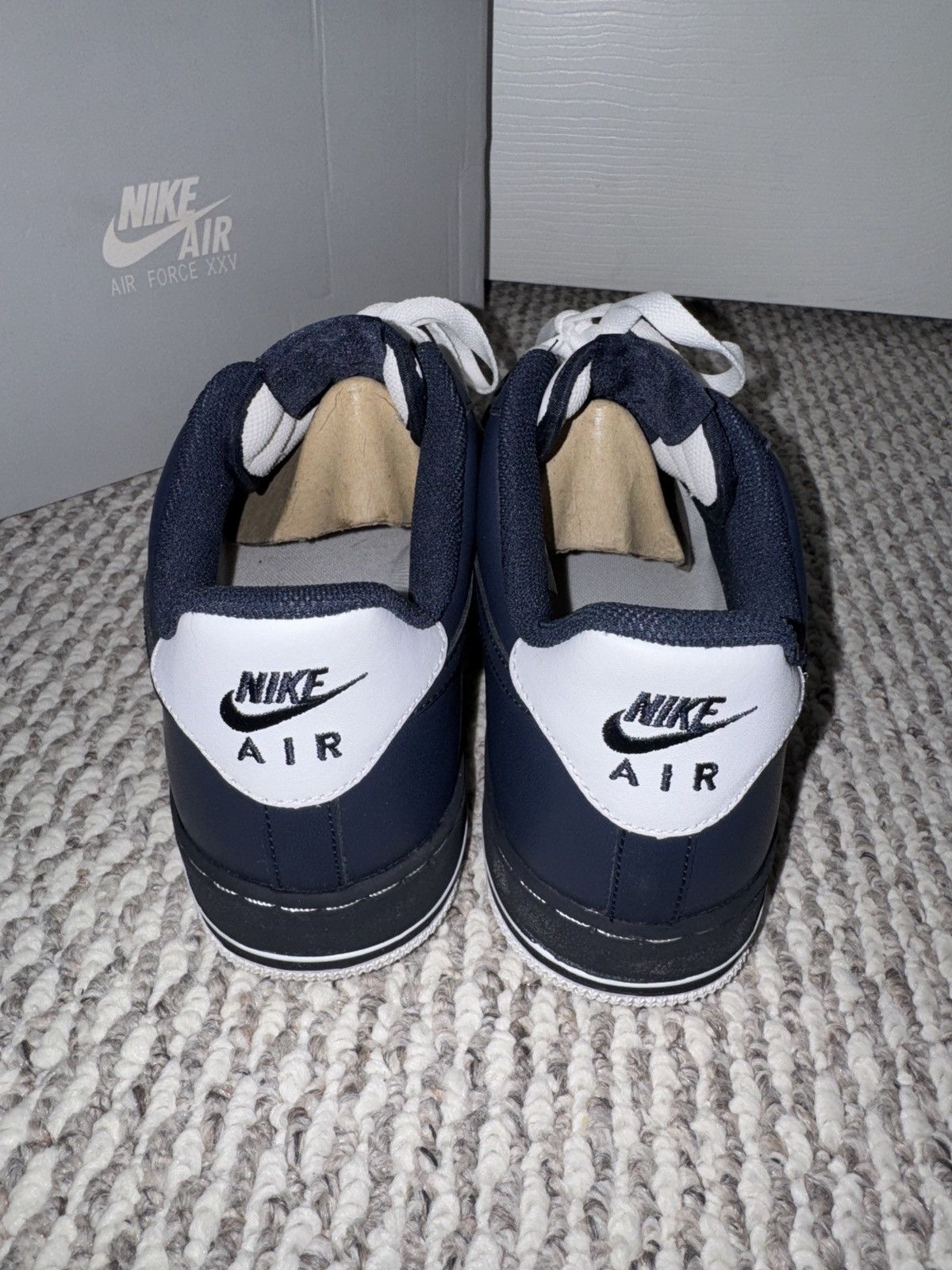 Nike Nike Air Force 1 ’07 “White / Navy” – Classic Leather Low Size US 8.5 / EU 41-42 - 3 Thumbnail