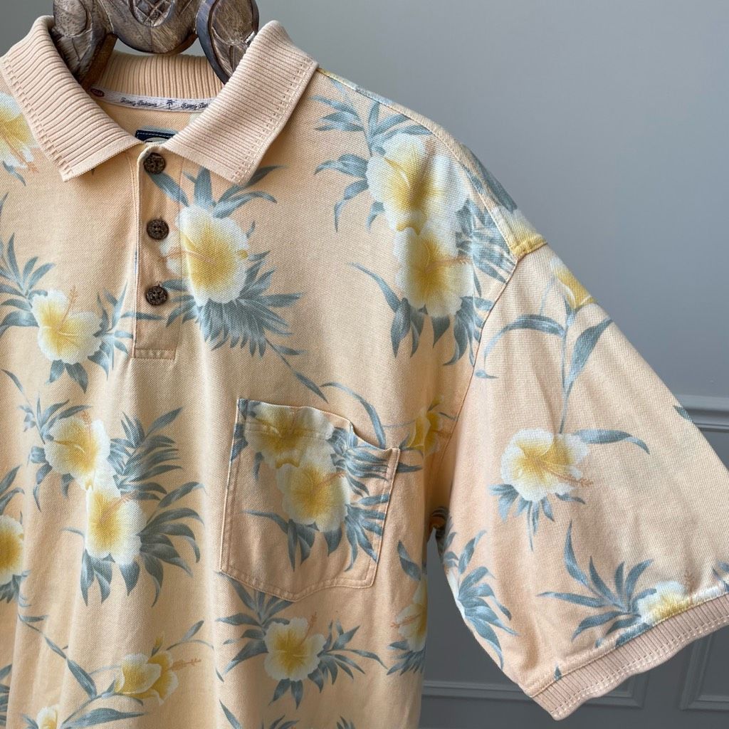 Tommy Bahama Vintage Tommy Bahama Tropical Hibiscus Flower Polo Golf Shir Size US L / EU 52-54 / 3 - 1 Thumbnail