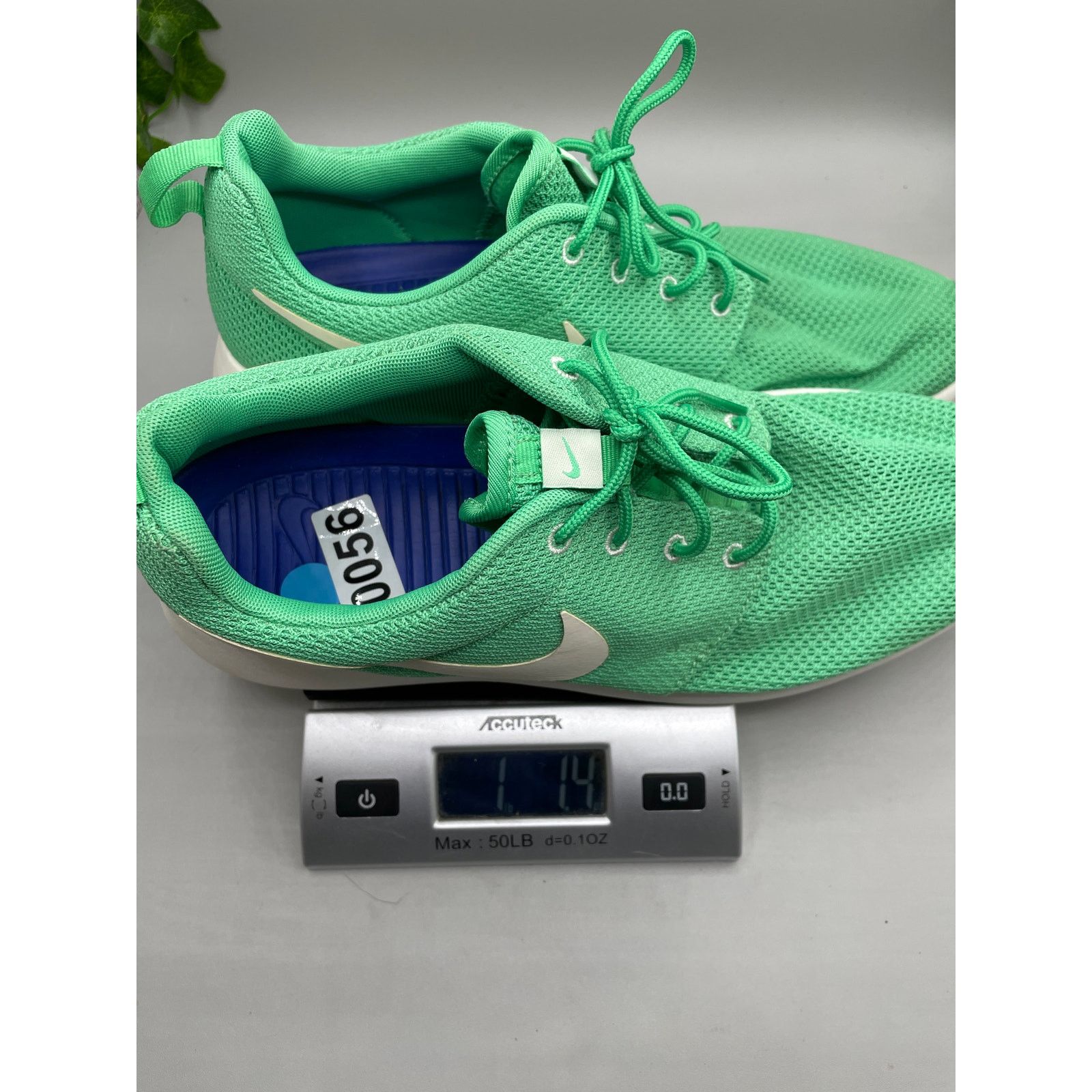 Nike Nike Roshe Run Gamma Green Men’s Athletic Running Shoes 9.5 Size US 9.5 / EU 42-43 - 7 Thumbnail