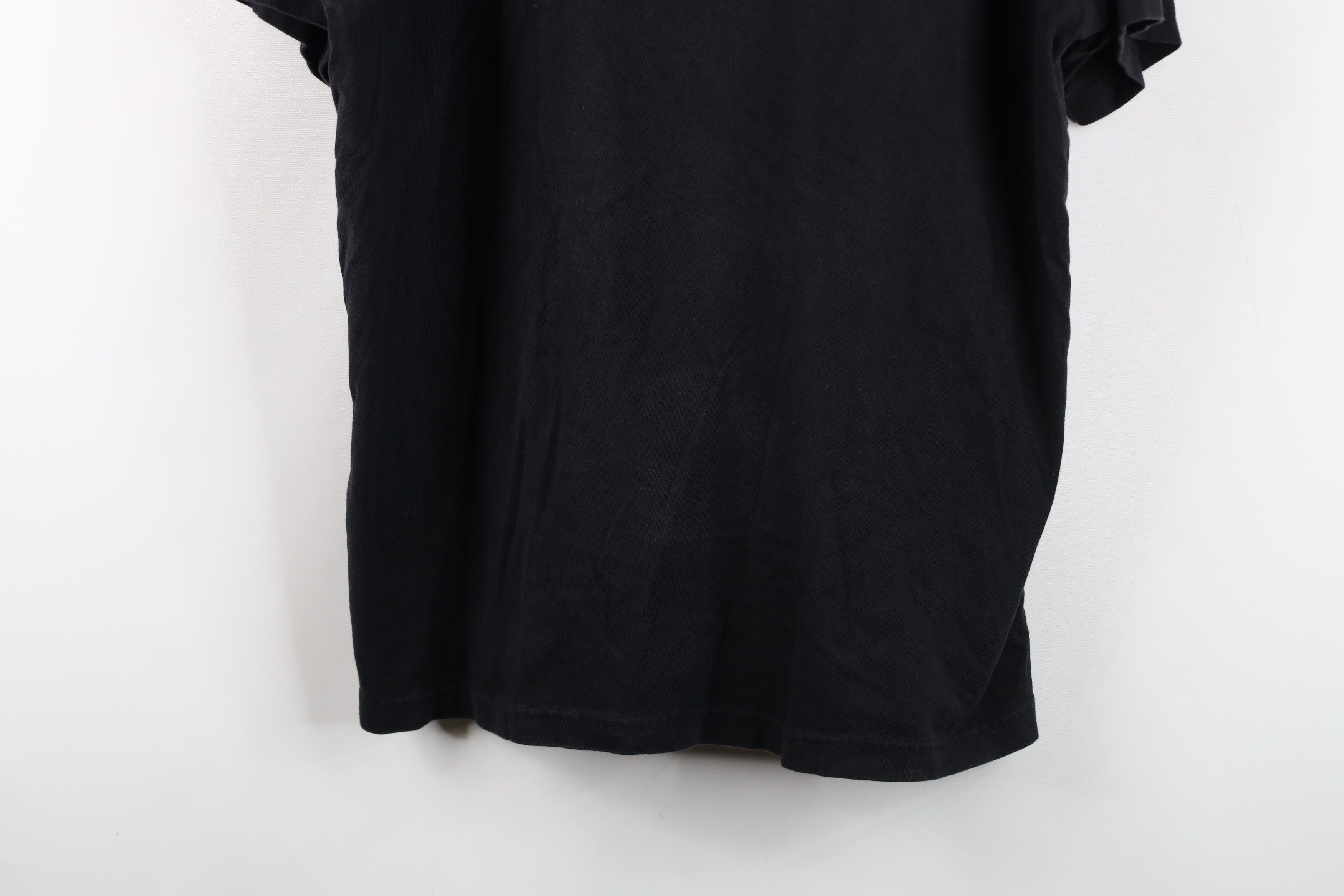 Vintage Vintage 90s Planet Hollywood Spell Out Toronto T-Shirt Black Size US L / EU 52-54 / 3 - 3 Thumbnail