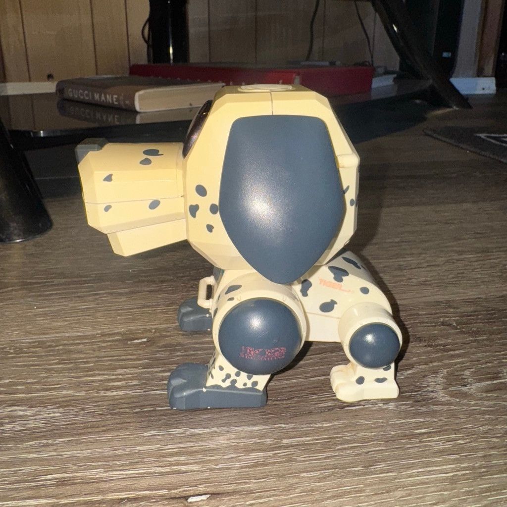 Disney Y2K 2000 Sega Tiger Electronics 102 Dalmatians Robot Dog Size ONE SIZE - 4 Thumbnail