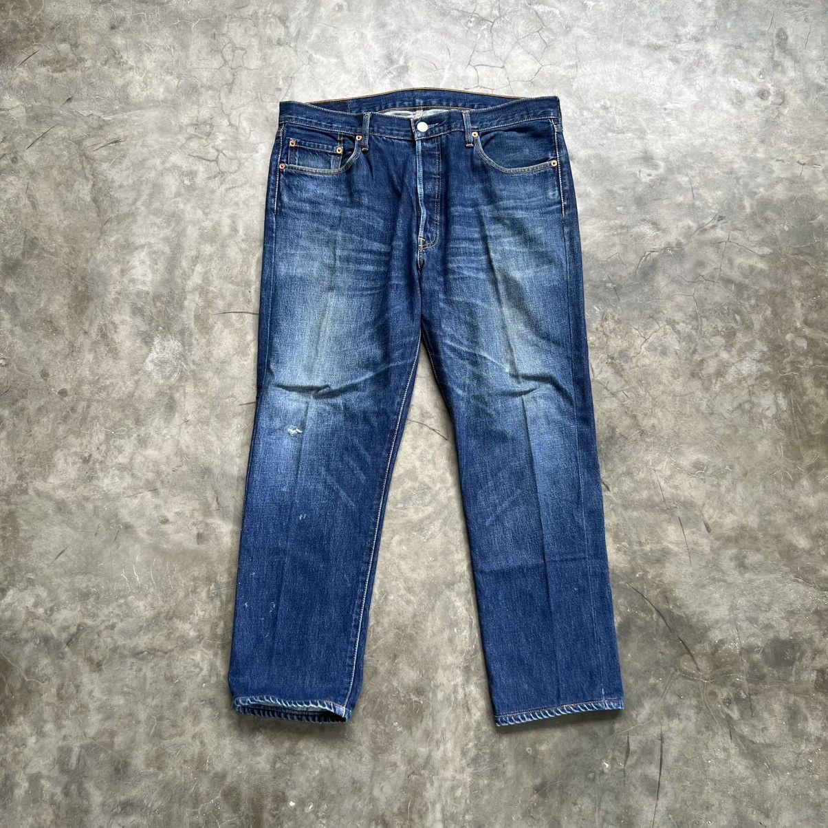 Levi's Vintage Levis 501 Distressed Jeans Size US 36 / EU 52 - 1 Thumbnail