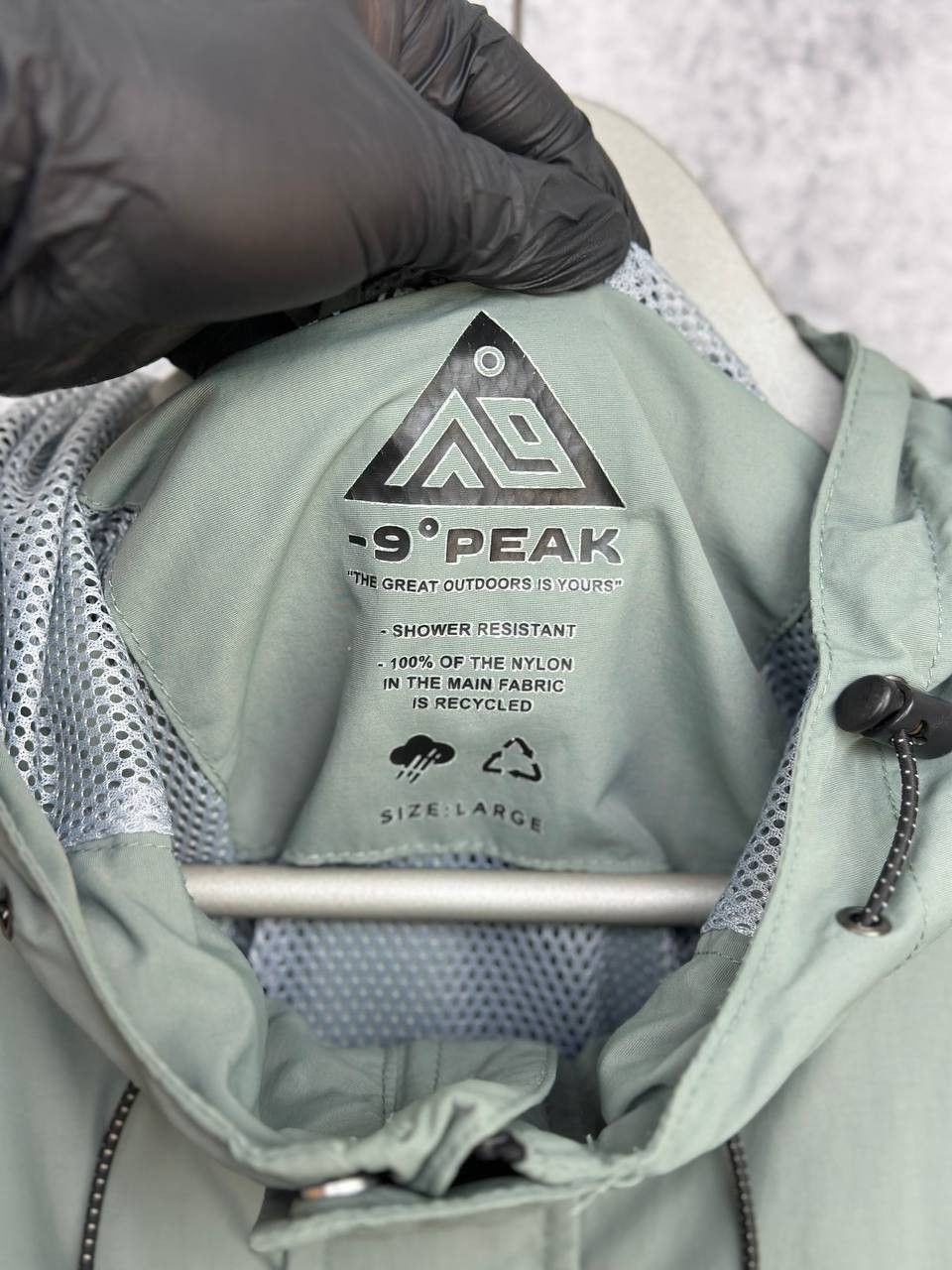 Other -9° Peak Lightweight Hooded Windbreaker Nylon Jacket Outdoor Size US L / EU 52-54 / 3 - 11 Thumbnail