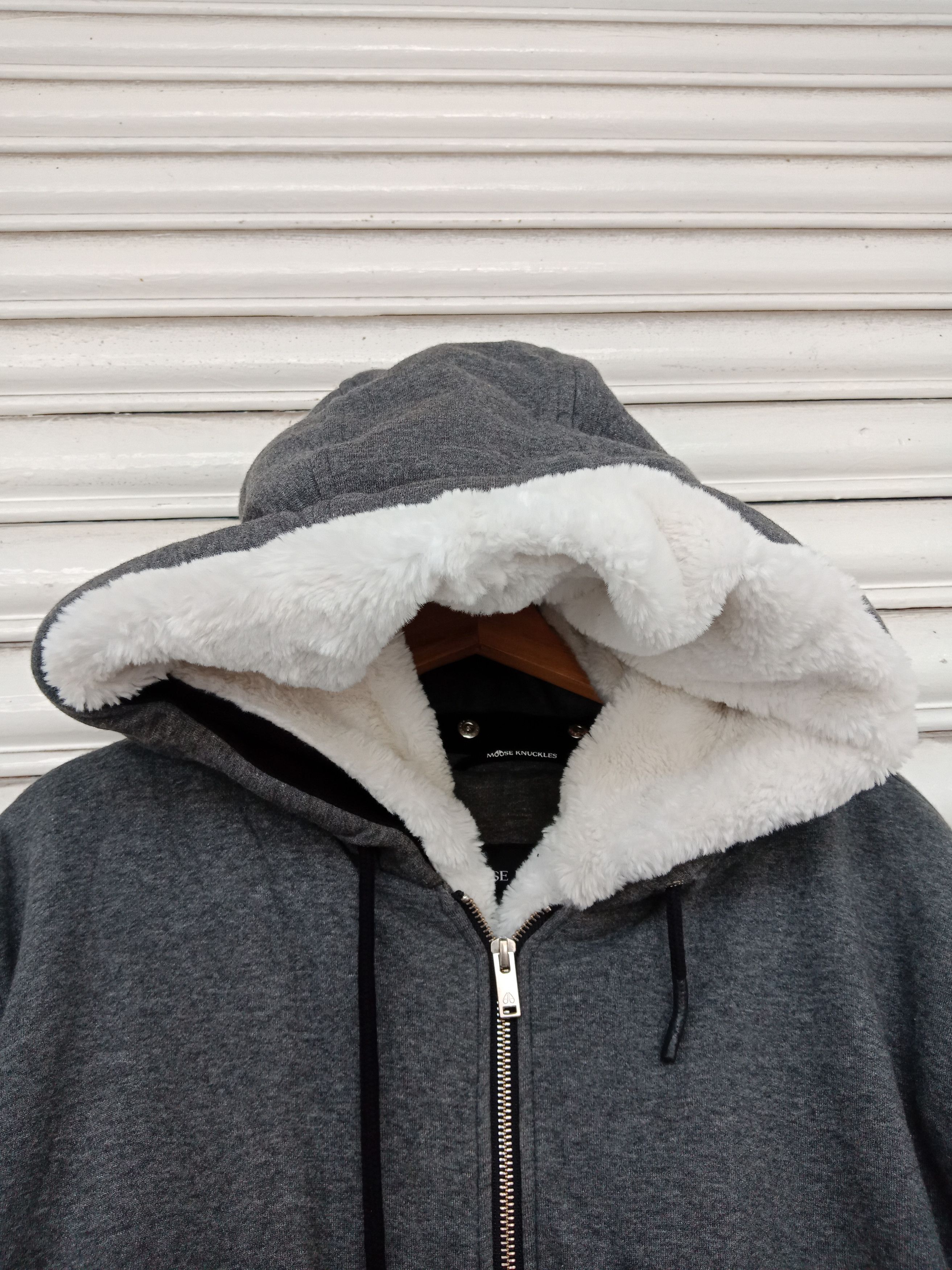 Moose Knuckles Moose Knuckles Fur Size US XL / EU 56 / 4 - 8 Thumbnail